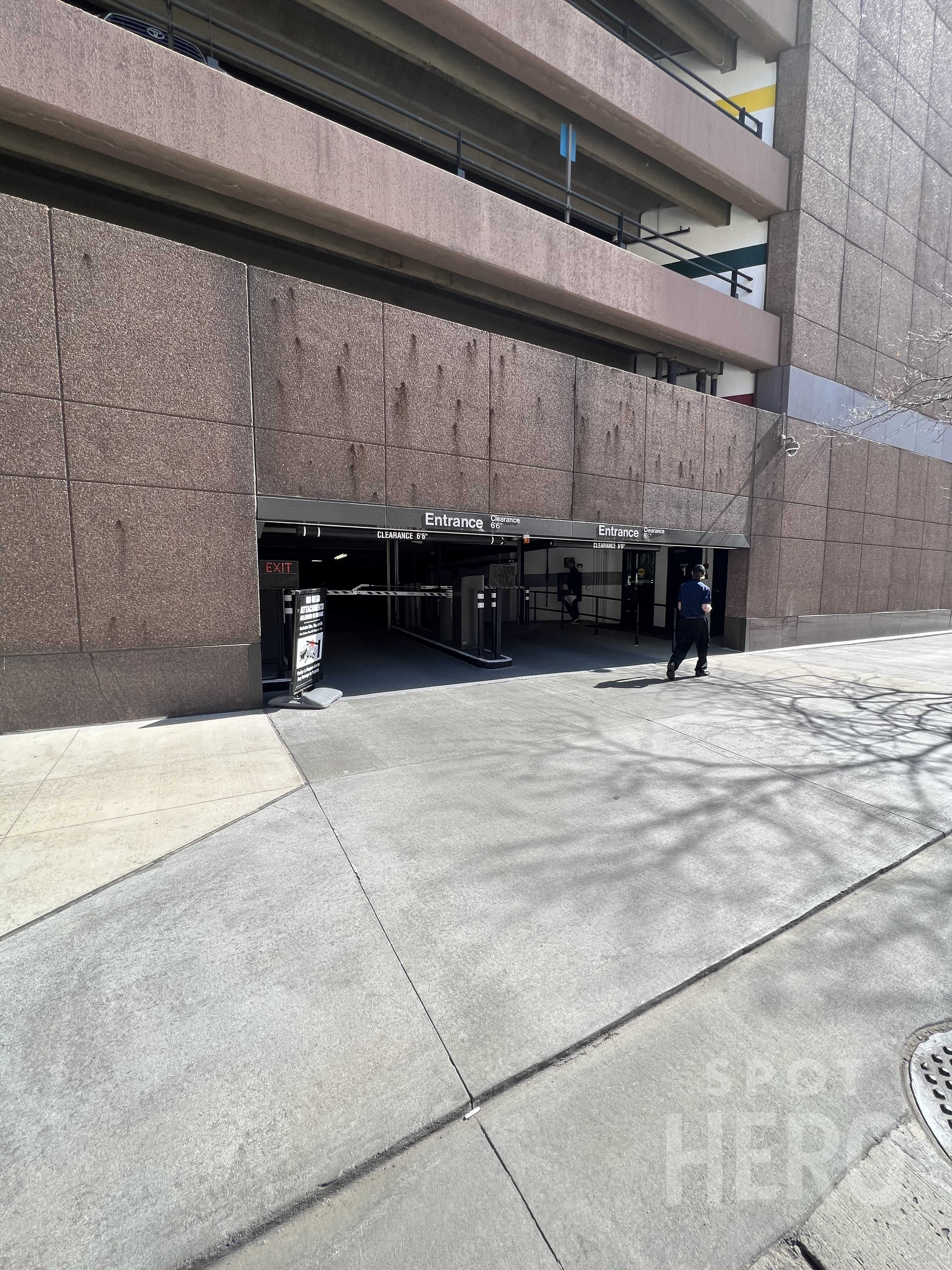 1855 California Street Parking