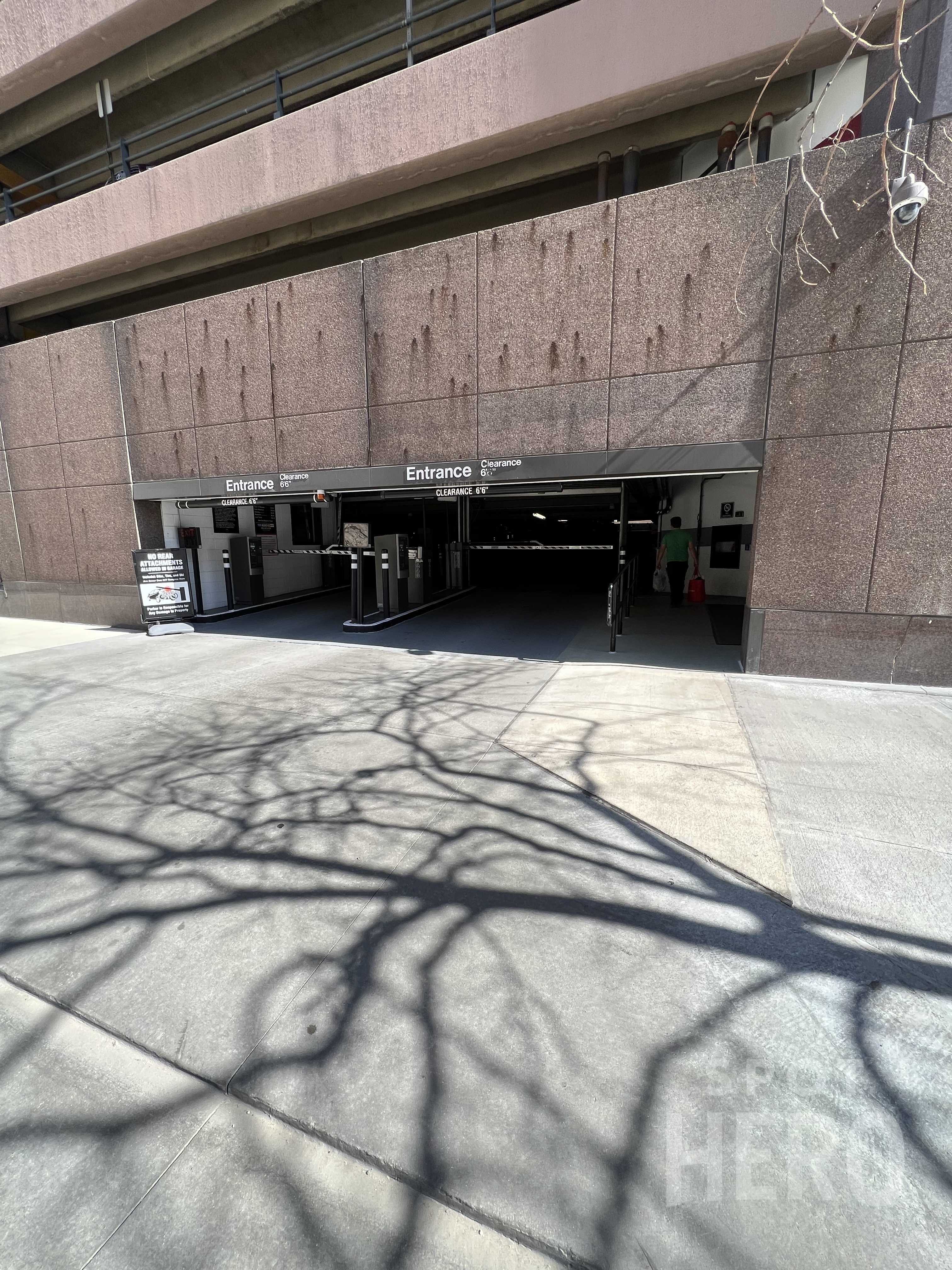 1855 California Street Parking