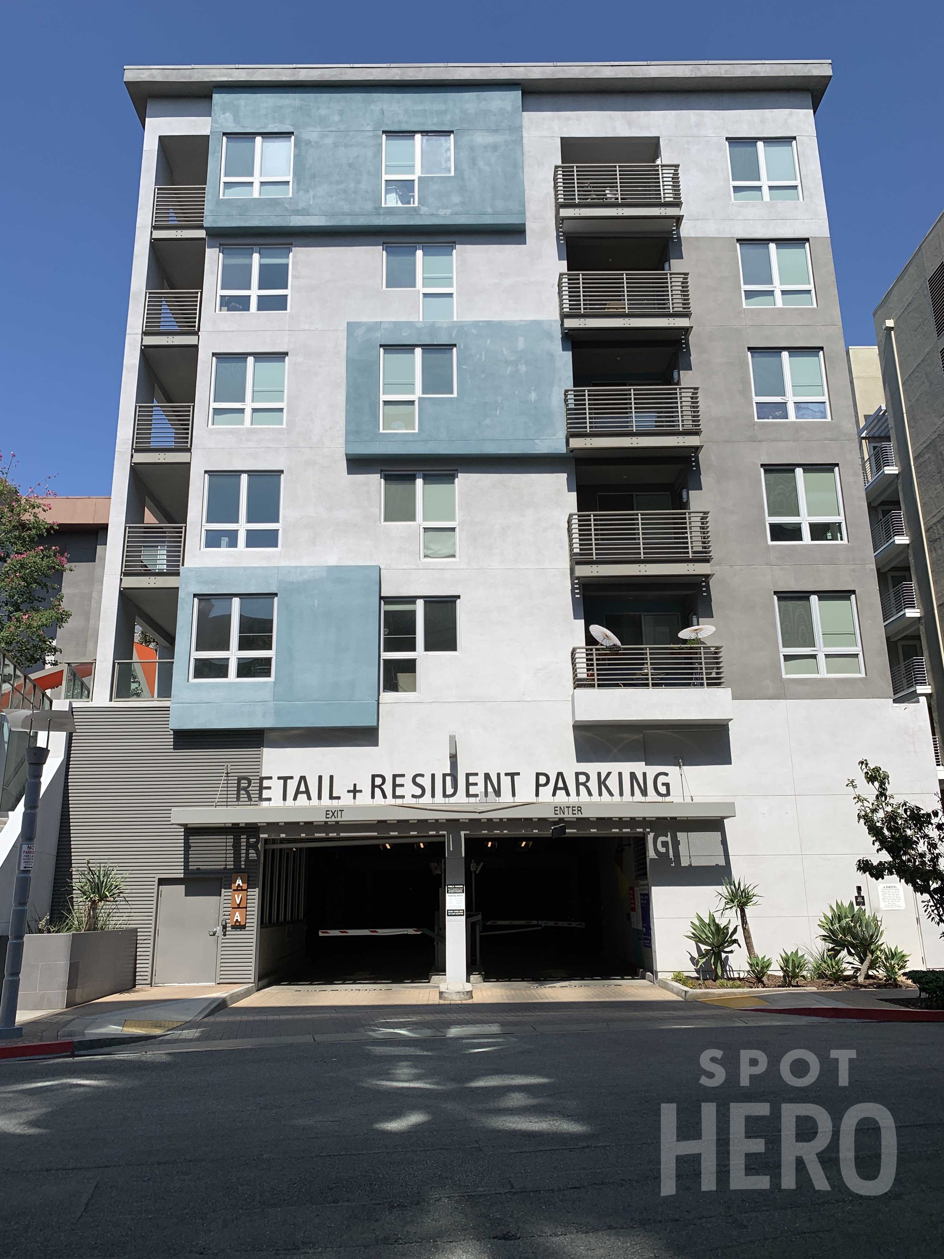 236 South Los Angeles Street Parking