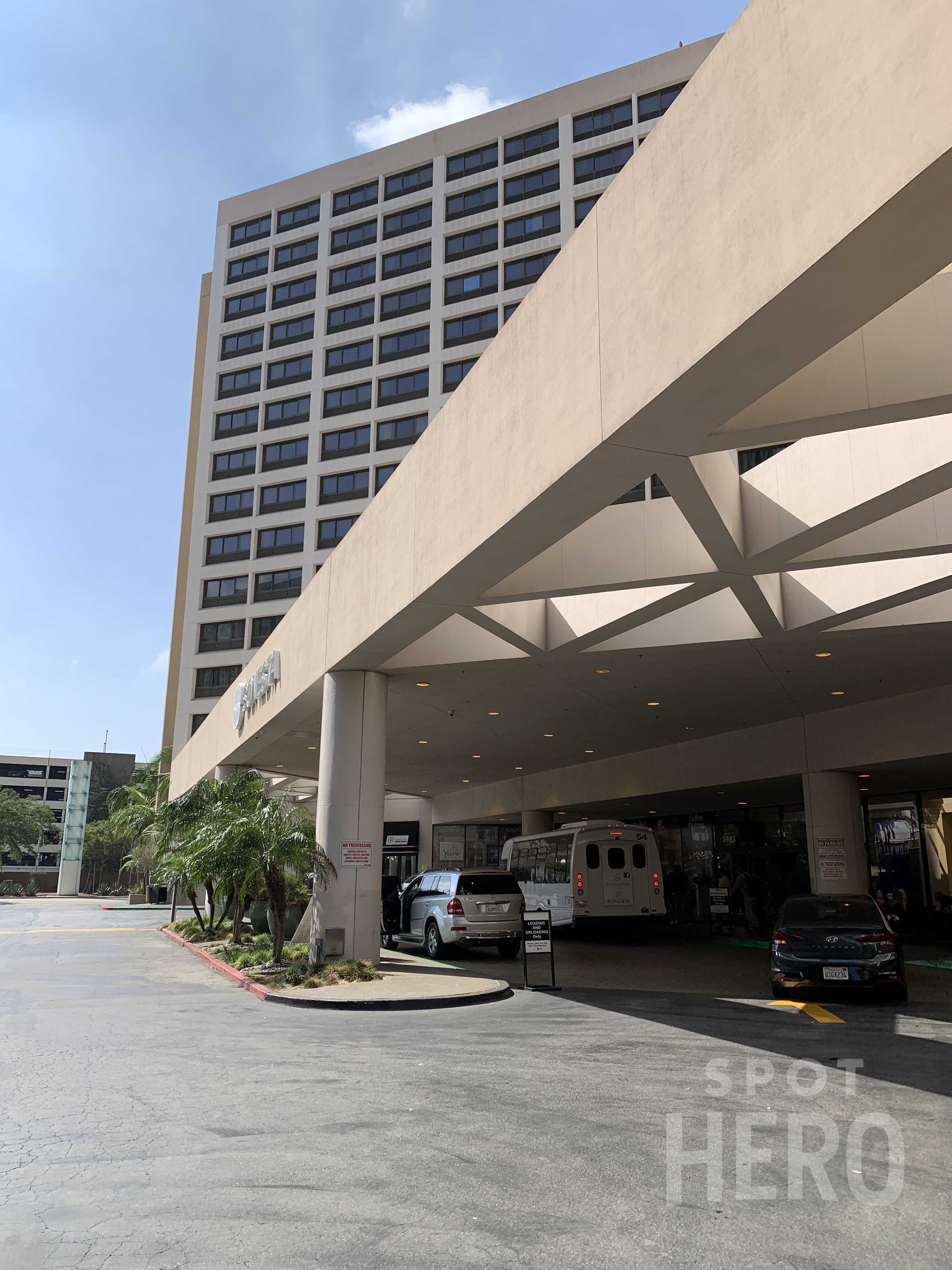 5985 West Century Boulevard Parking
