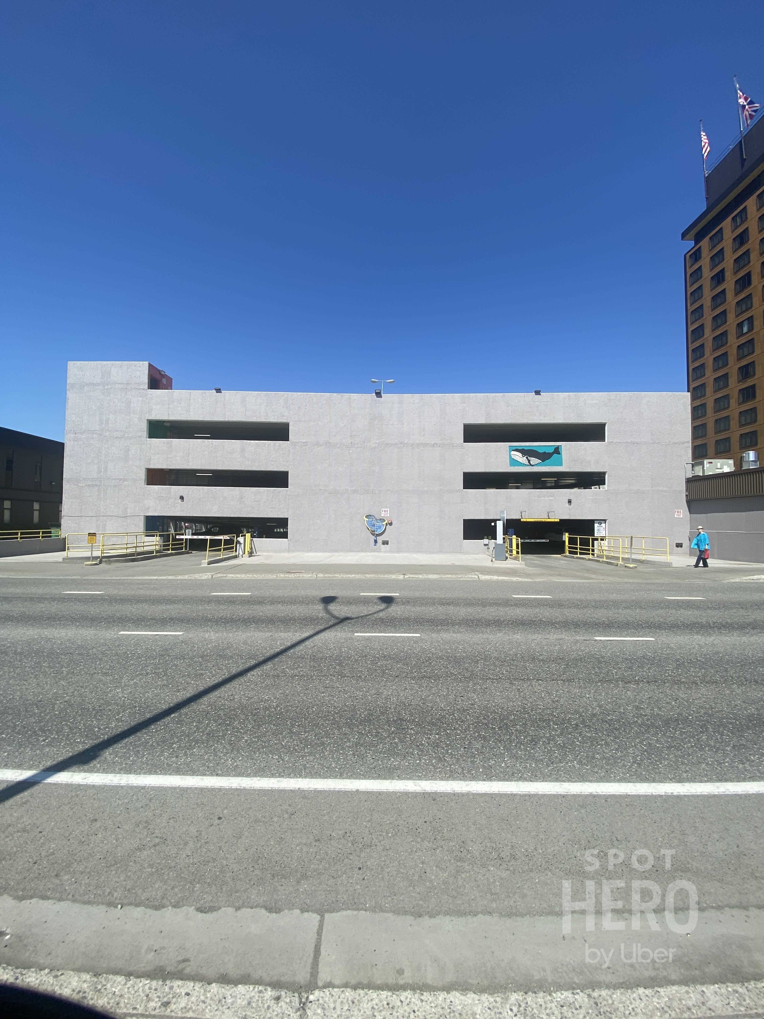5th Ave Entrance