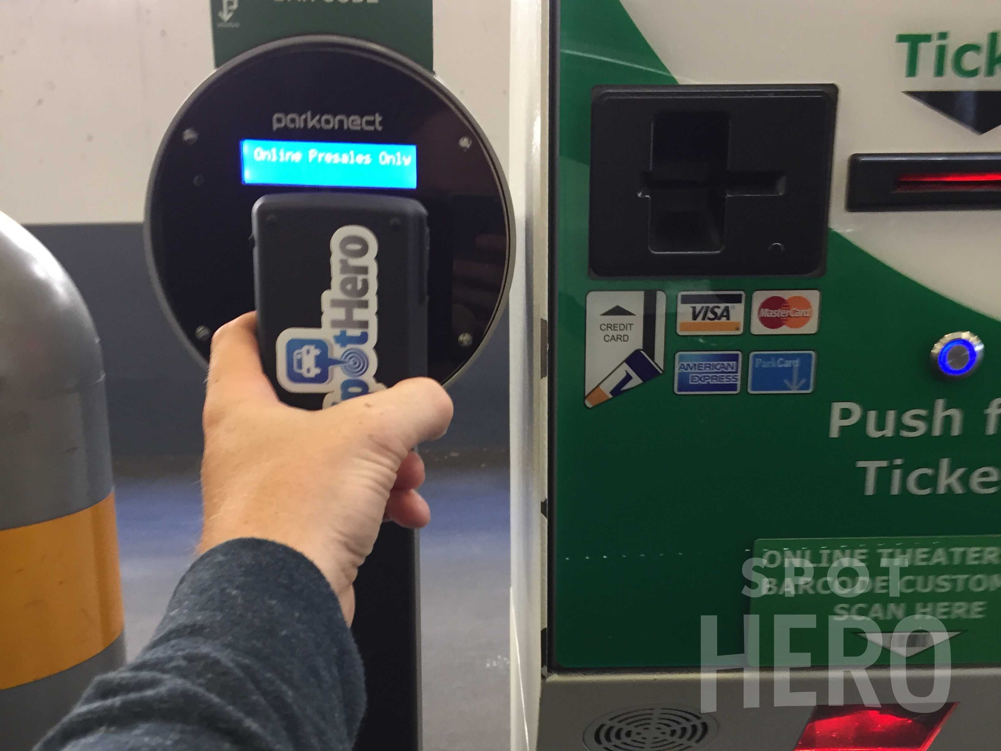 Goodman Theatre Parking | SpotHero