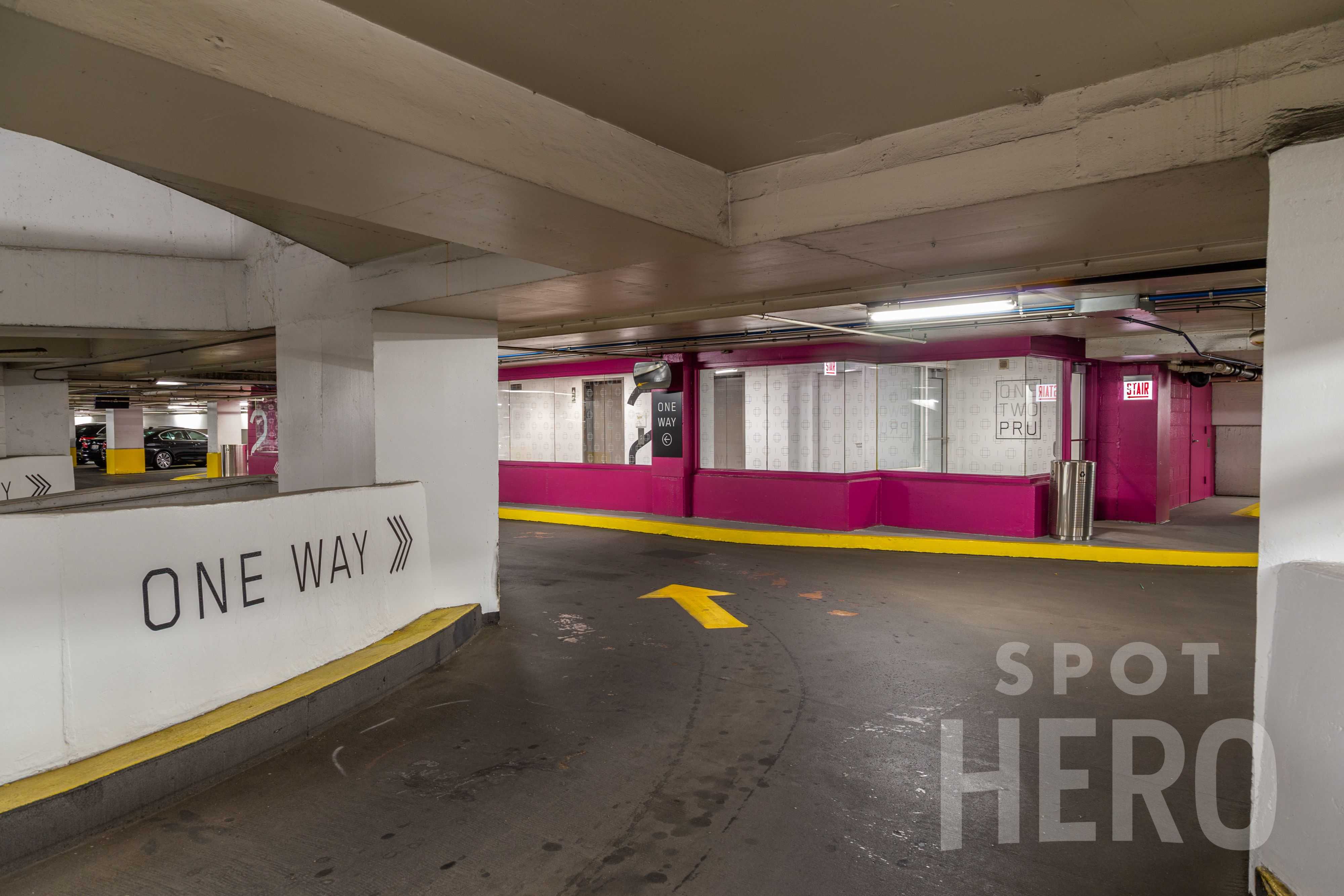 398 East Lake Street Parking