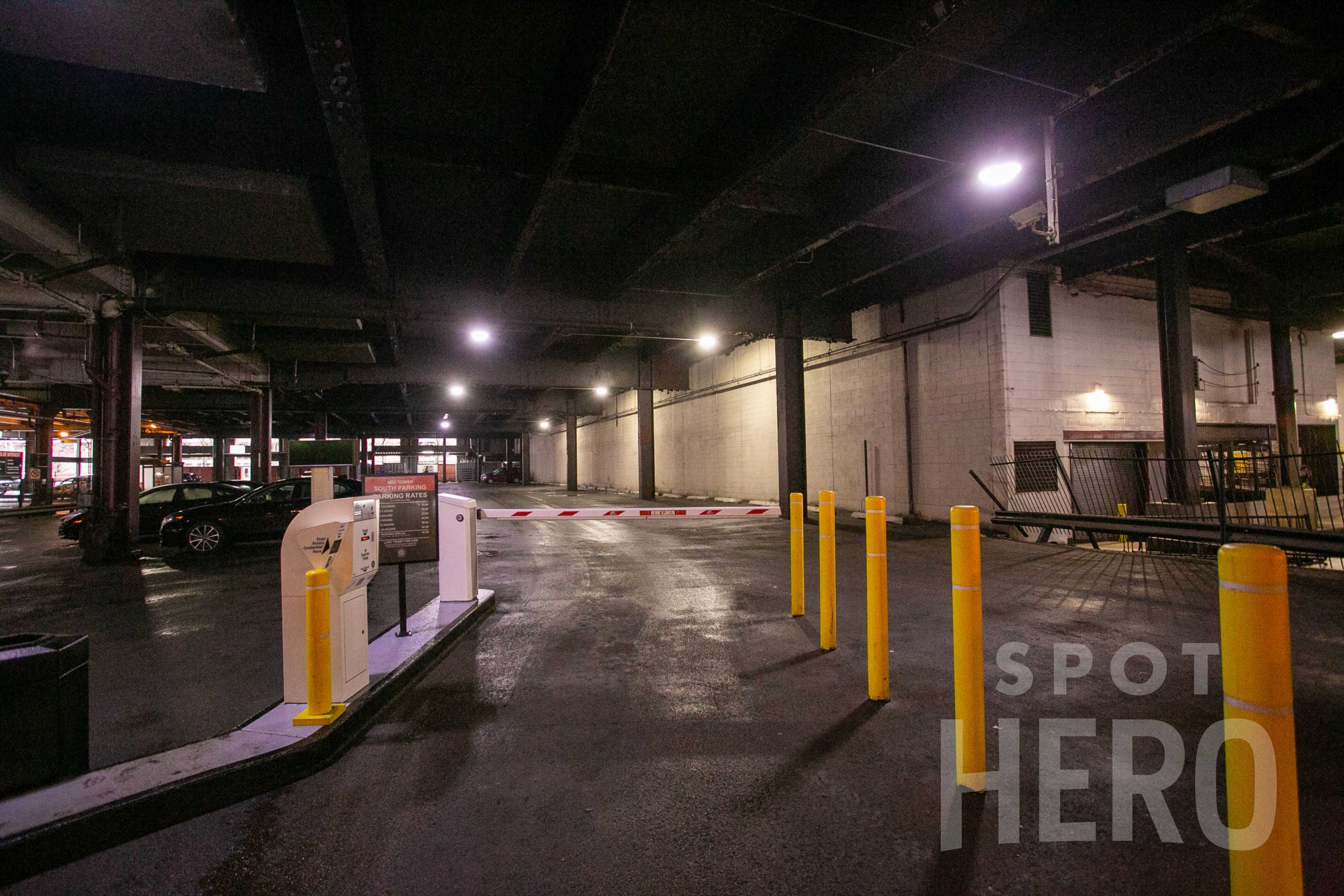 225 East North Water Street Parking