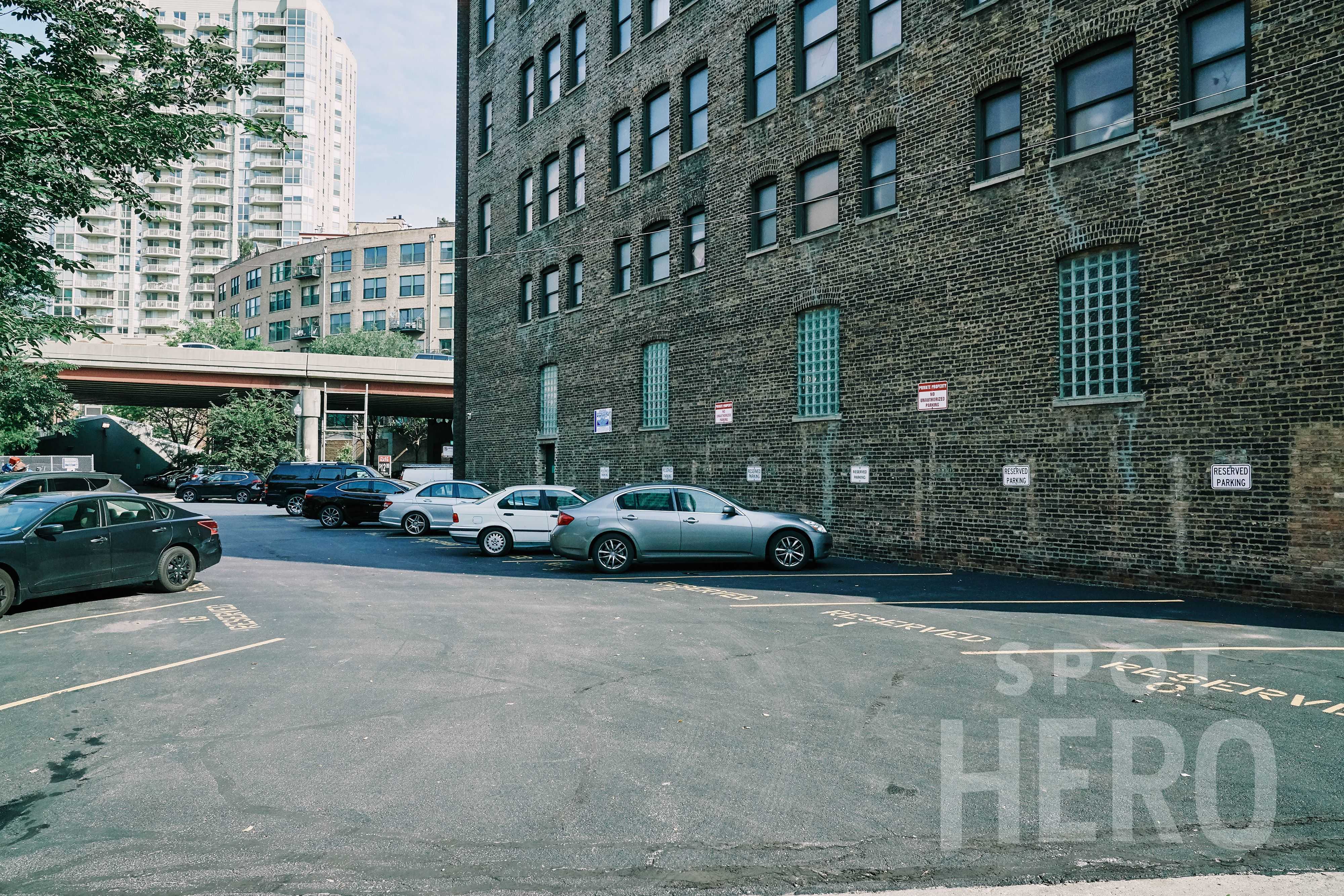 429 West Ohio Street Parking