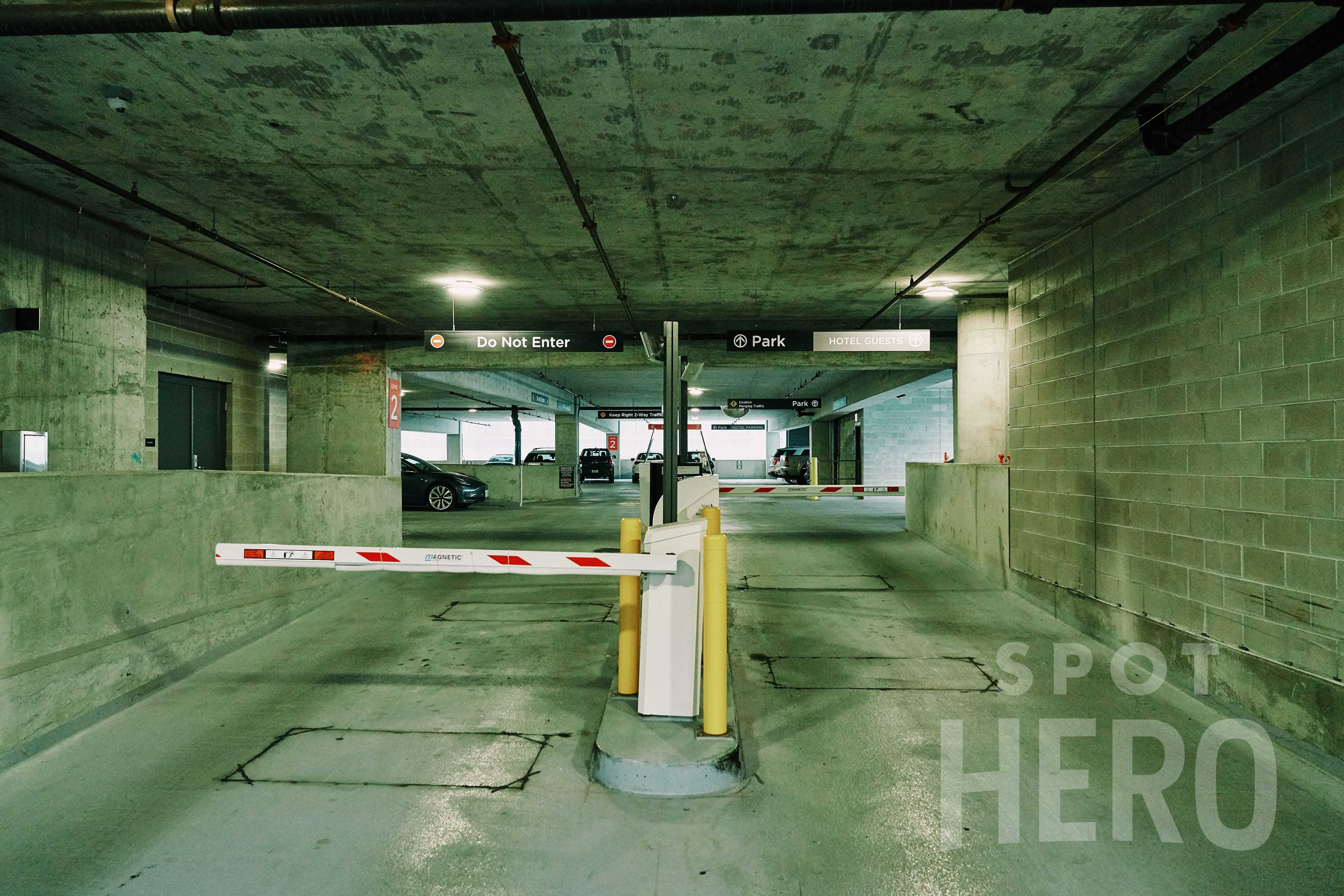 727 West Madison Street Parking
