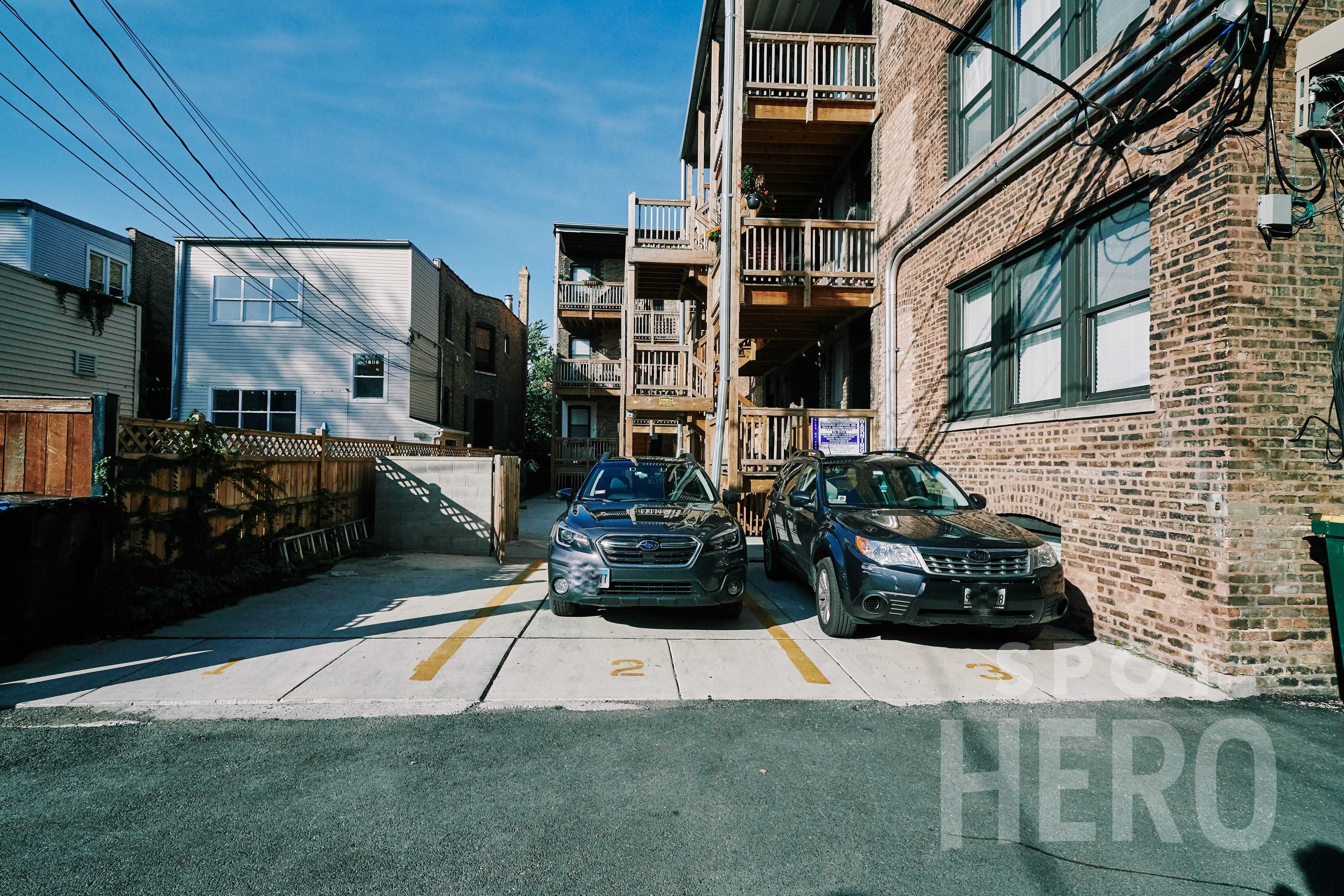 1201 West Addison Street Parking