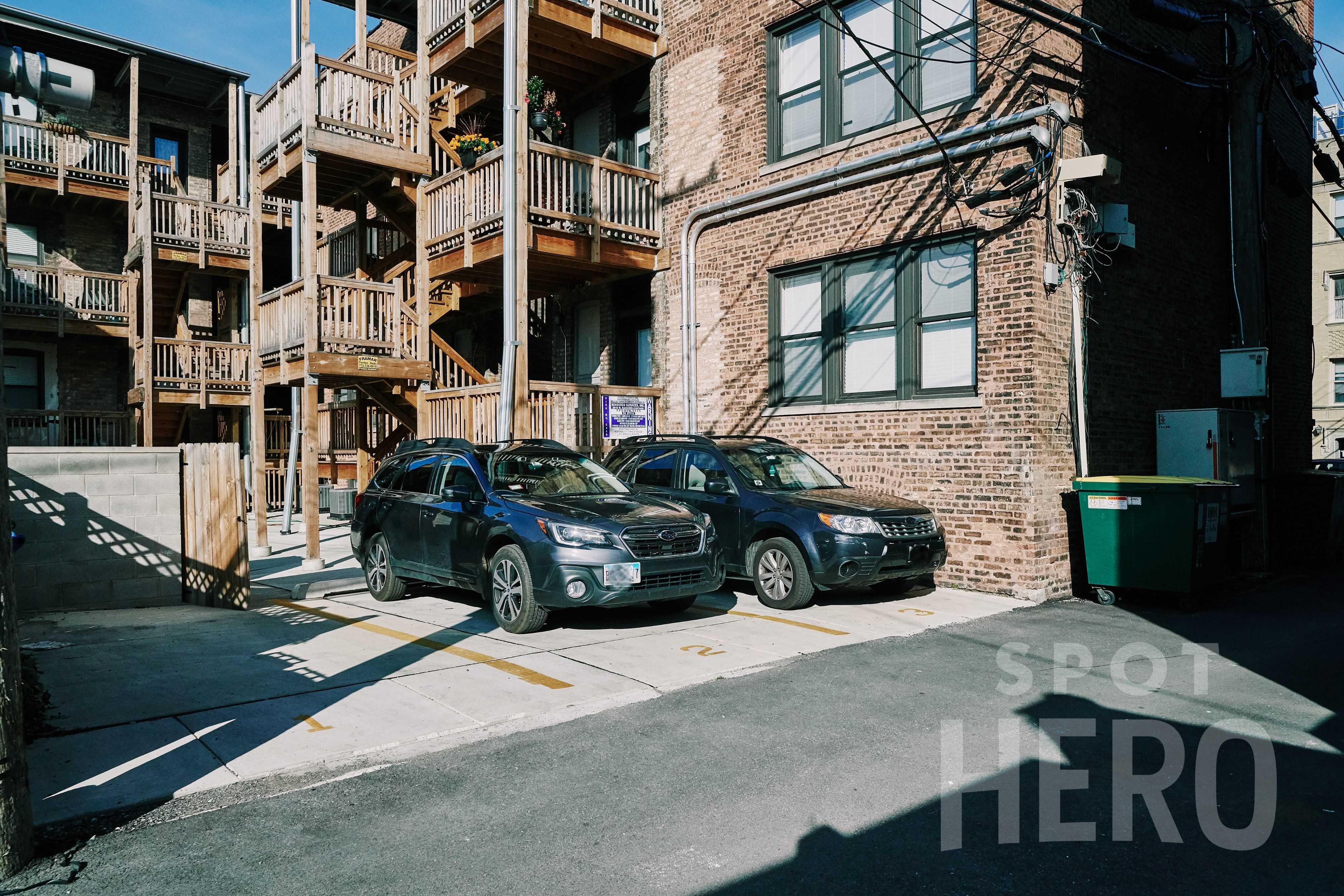 1201 West Addison Street Parking