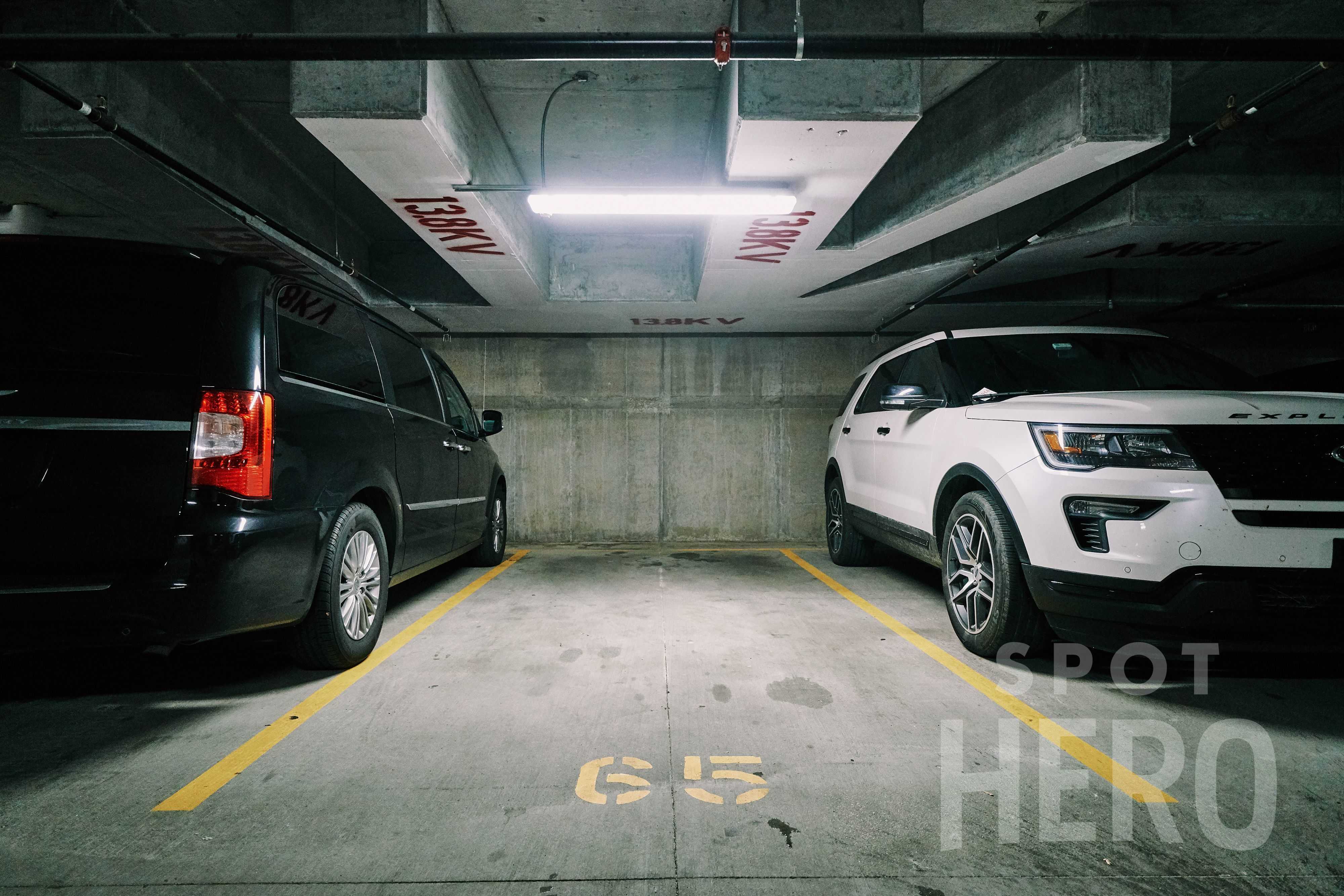 Chicago Cubs Parking, Wrigley Field Parking