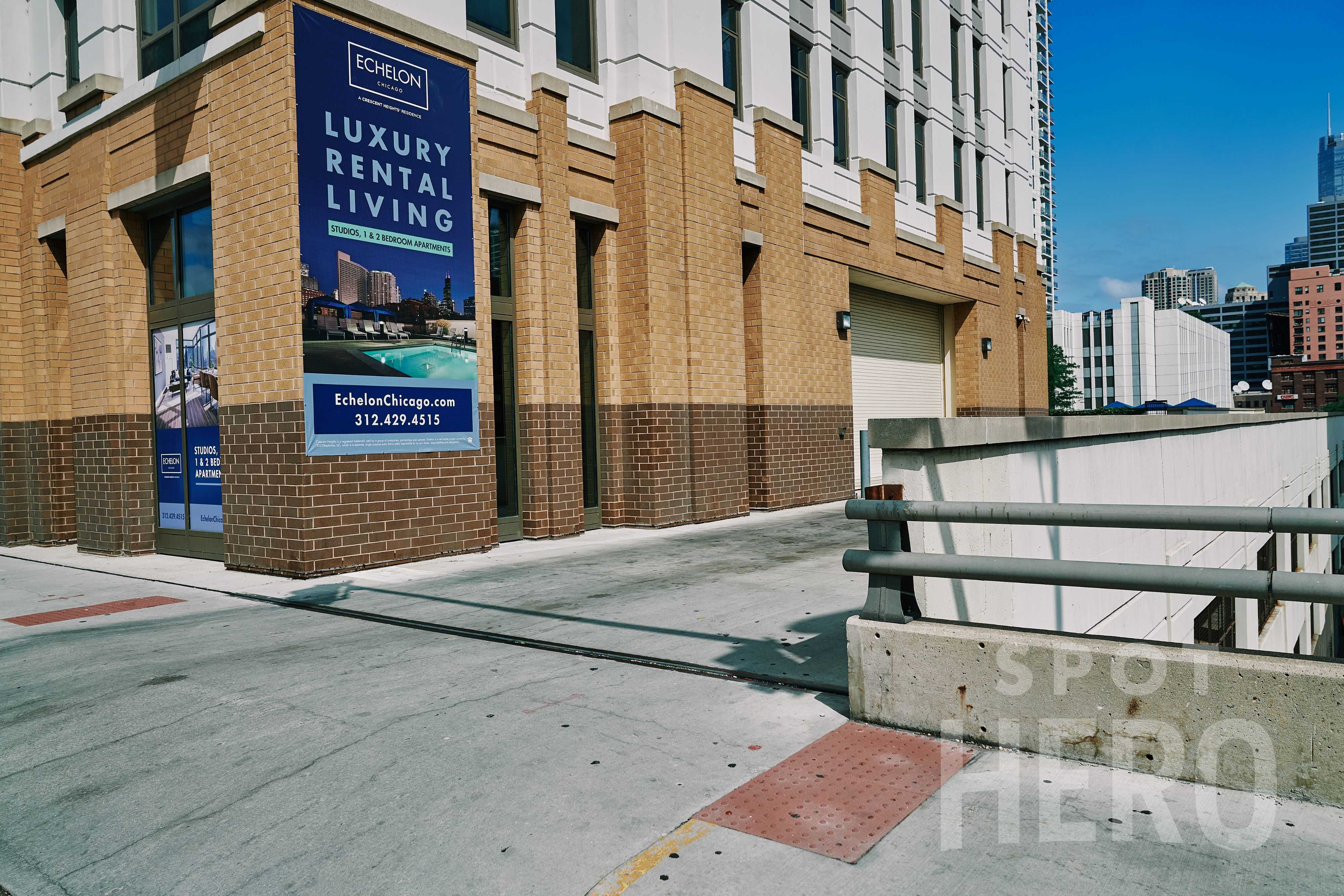 353 North Desplaines Street Parking