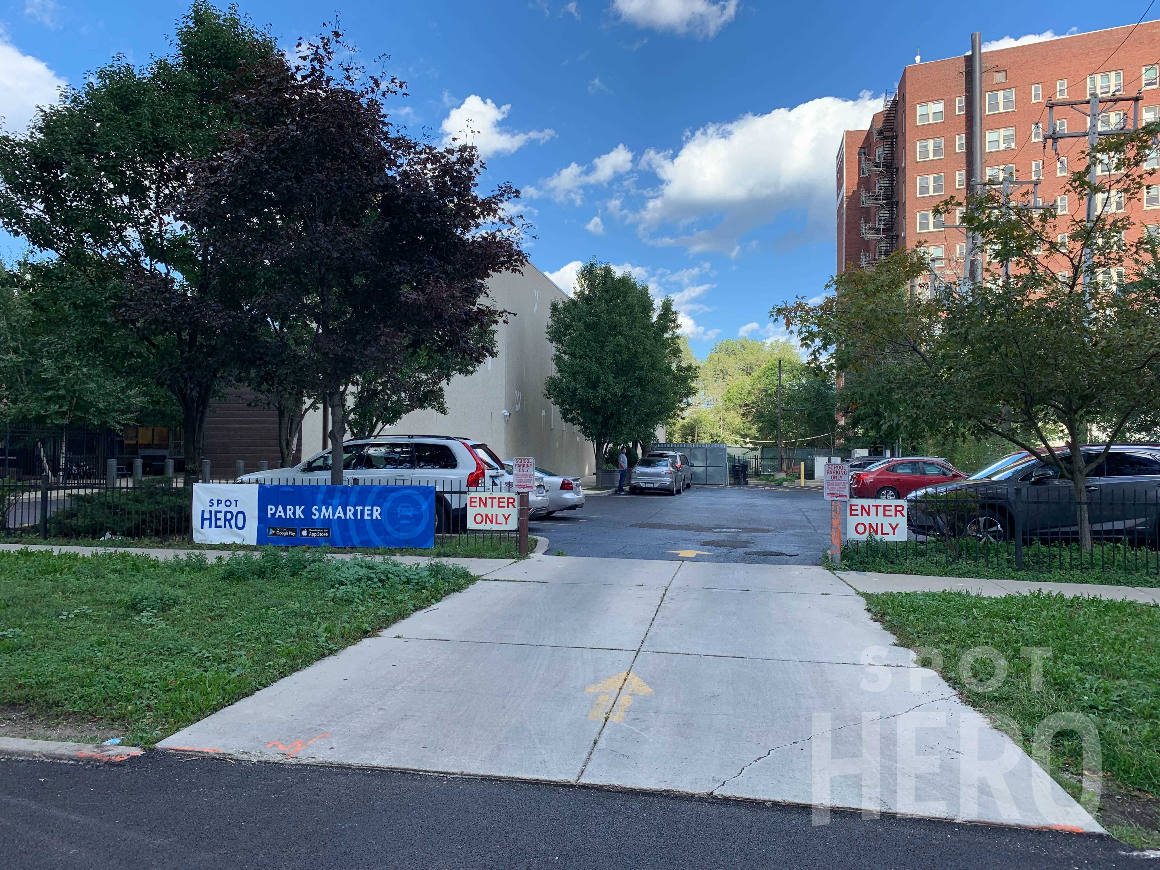 5235 South Cornell Avenue Parking