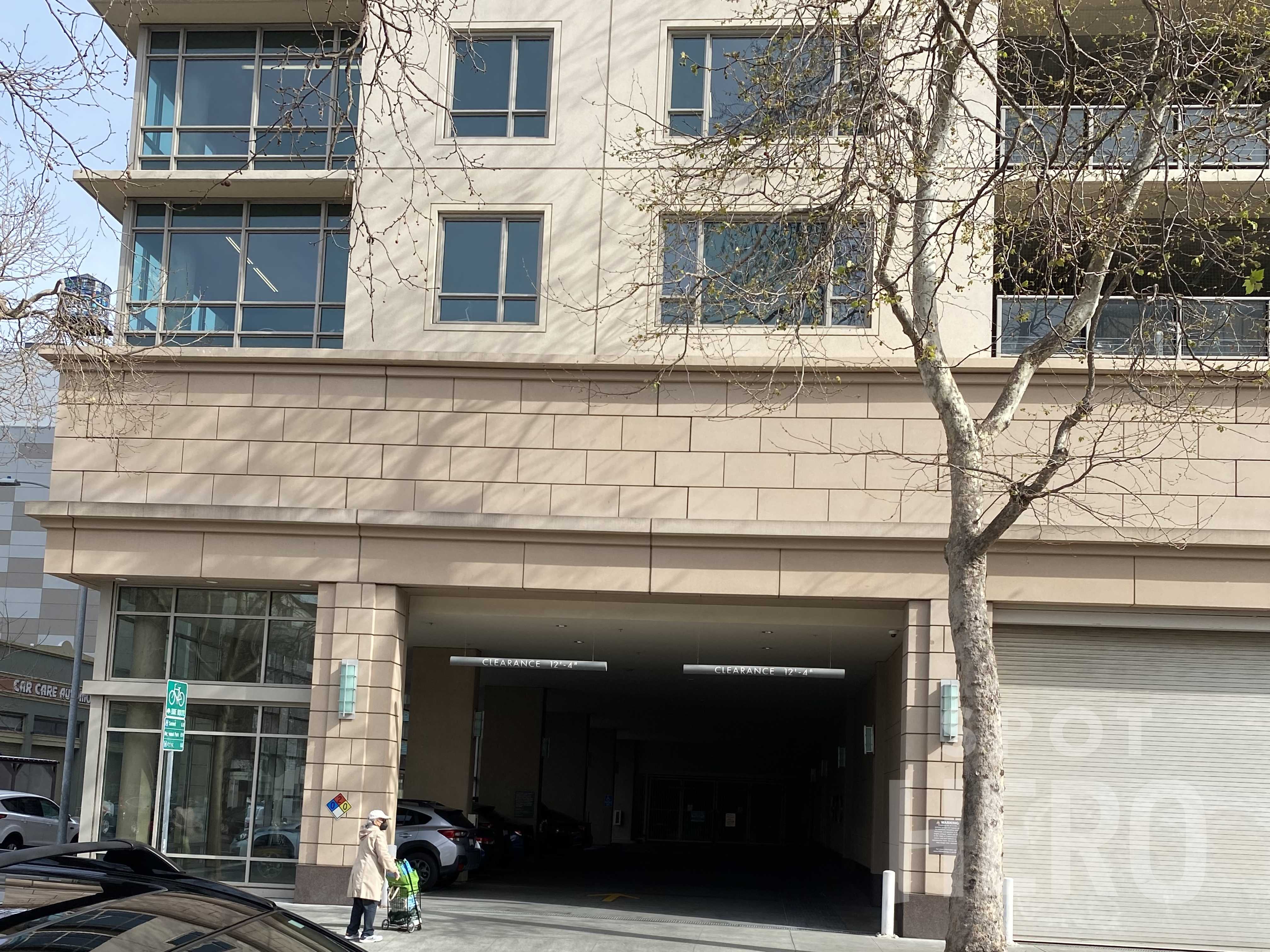100 Grand Avenue Parking