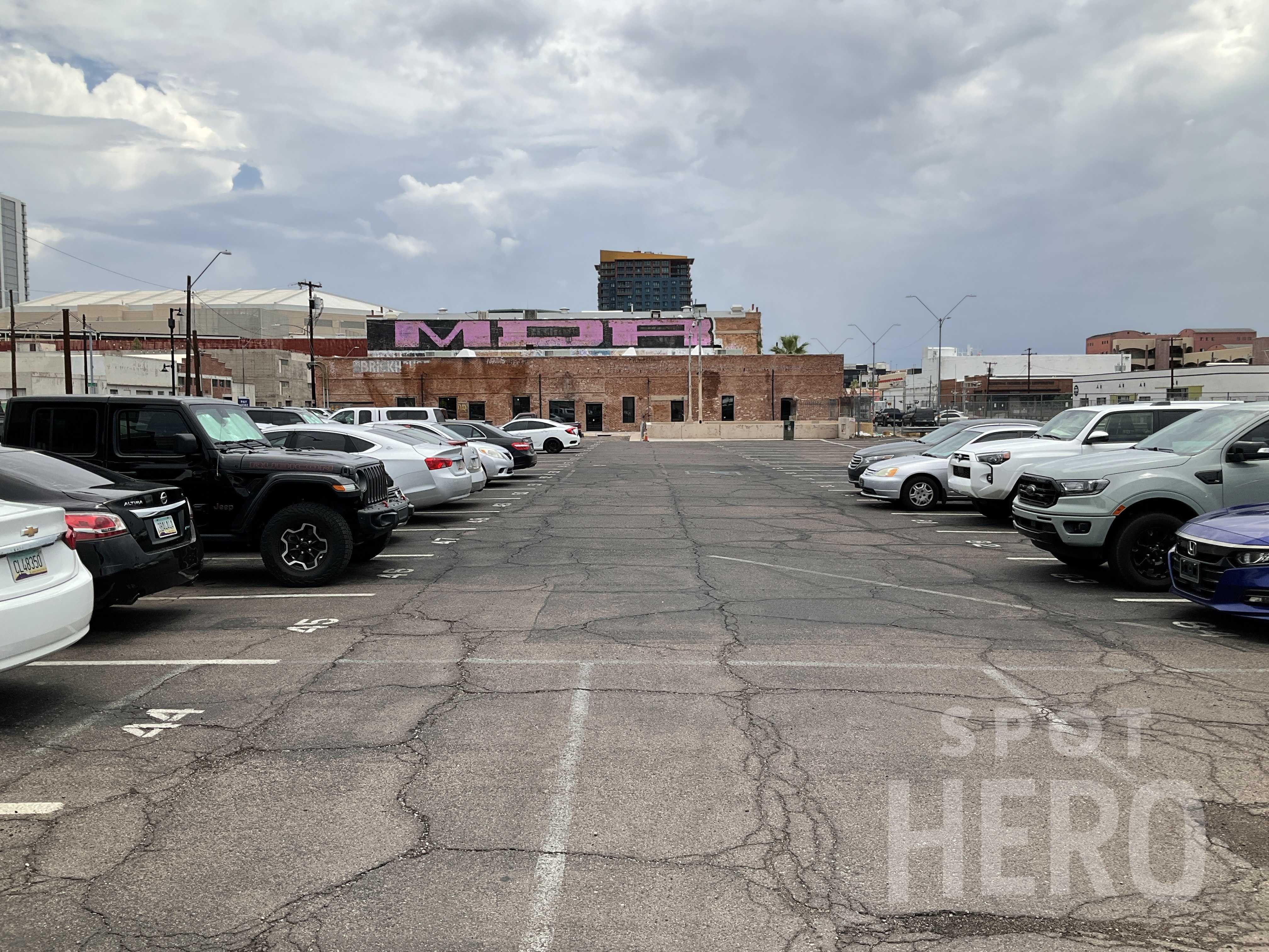 1 West Jackson Street Parking