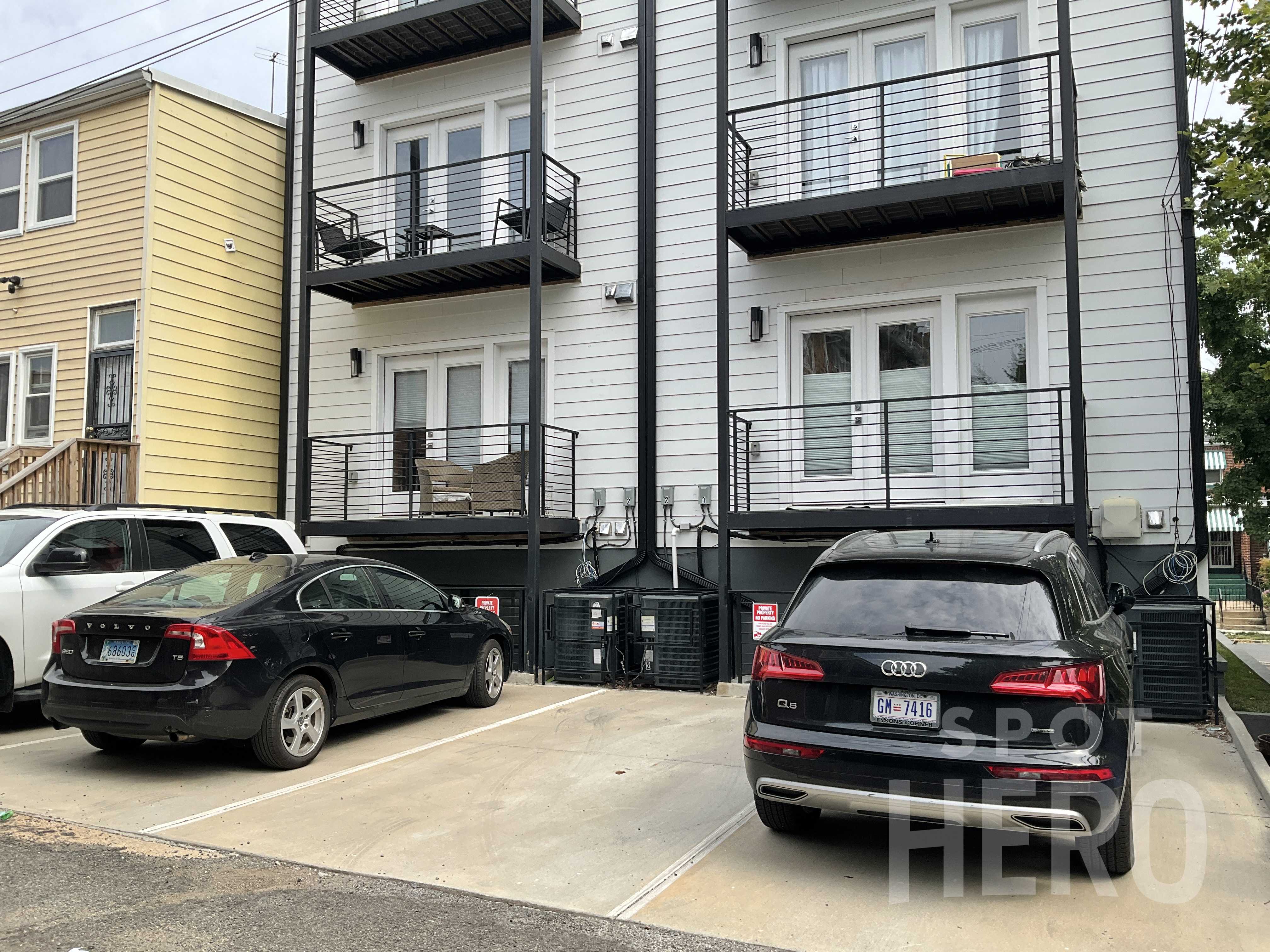 1717 D Street Northeast Parking