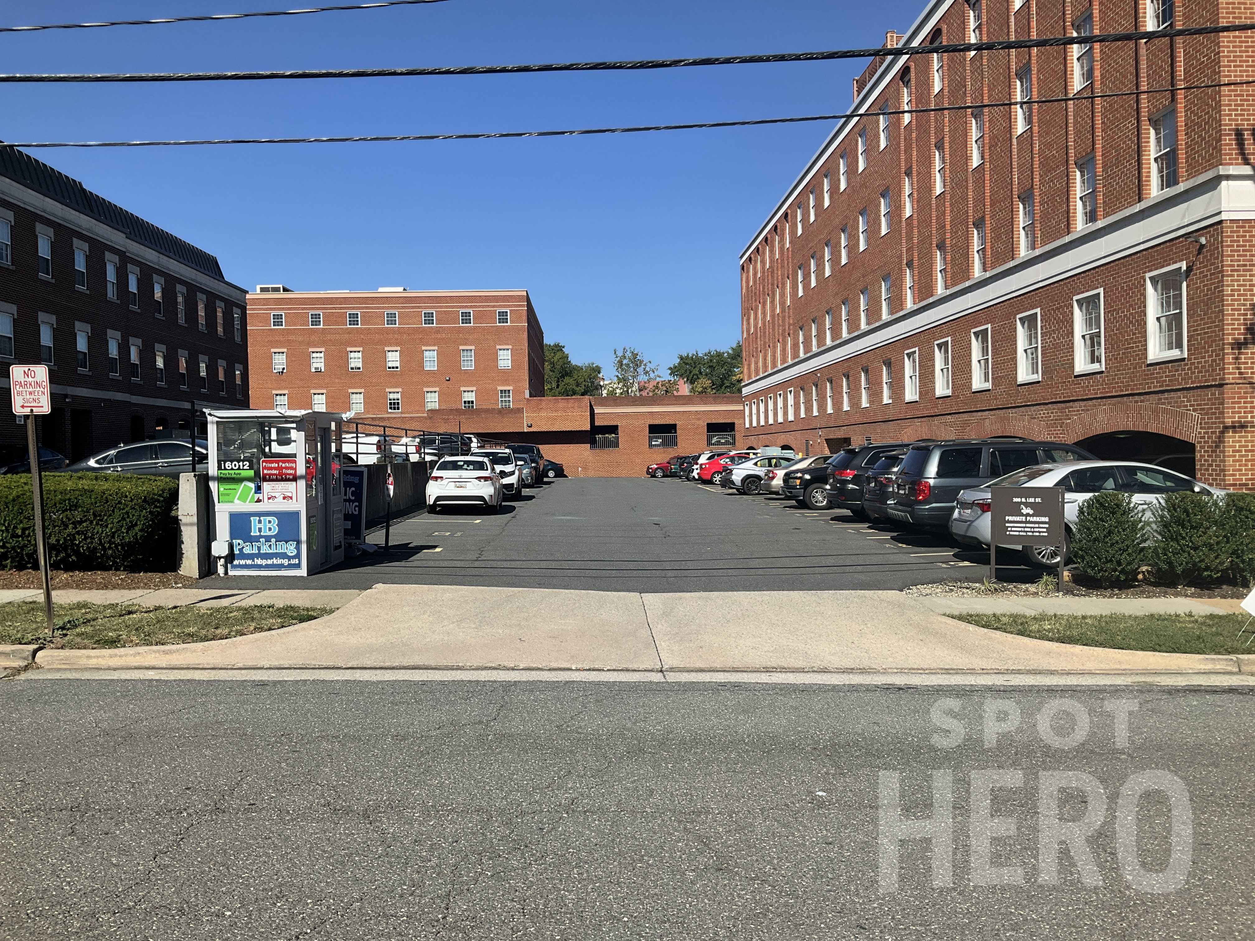 300 North Lee Street Parking