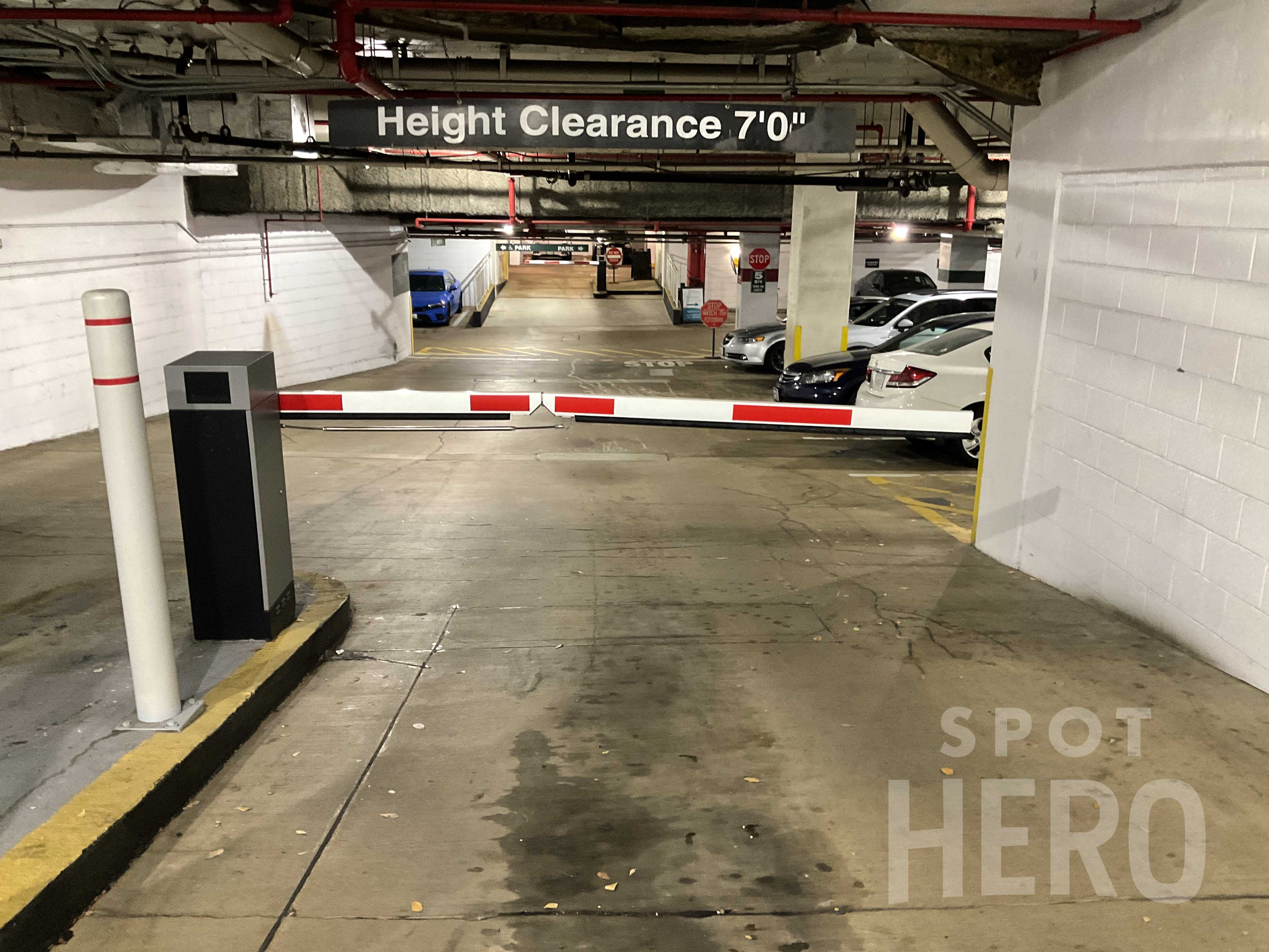 802 North Taylor Street Parking