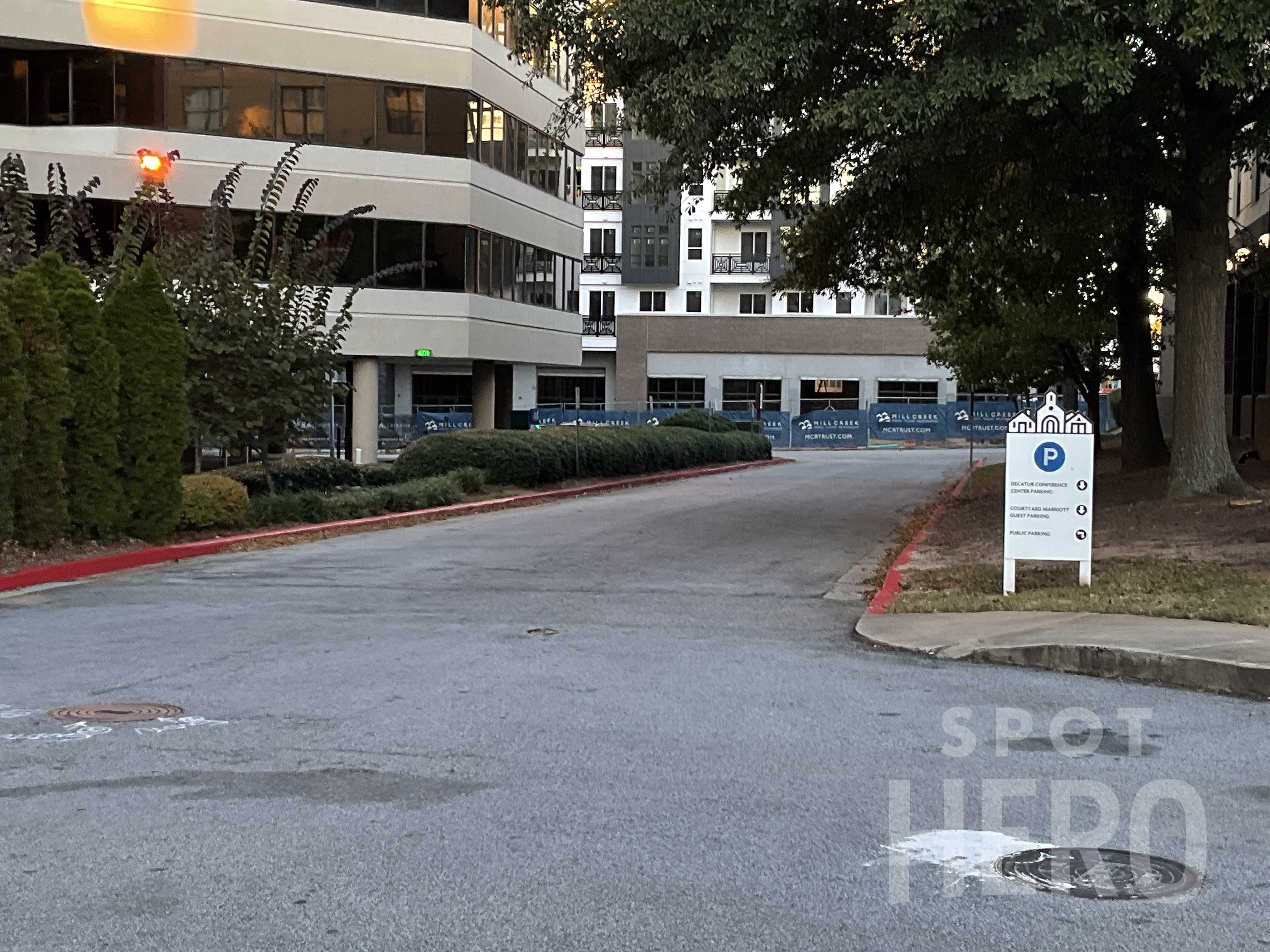 130 Clairemont Avenue Parking