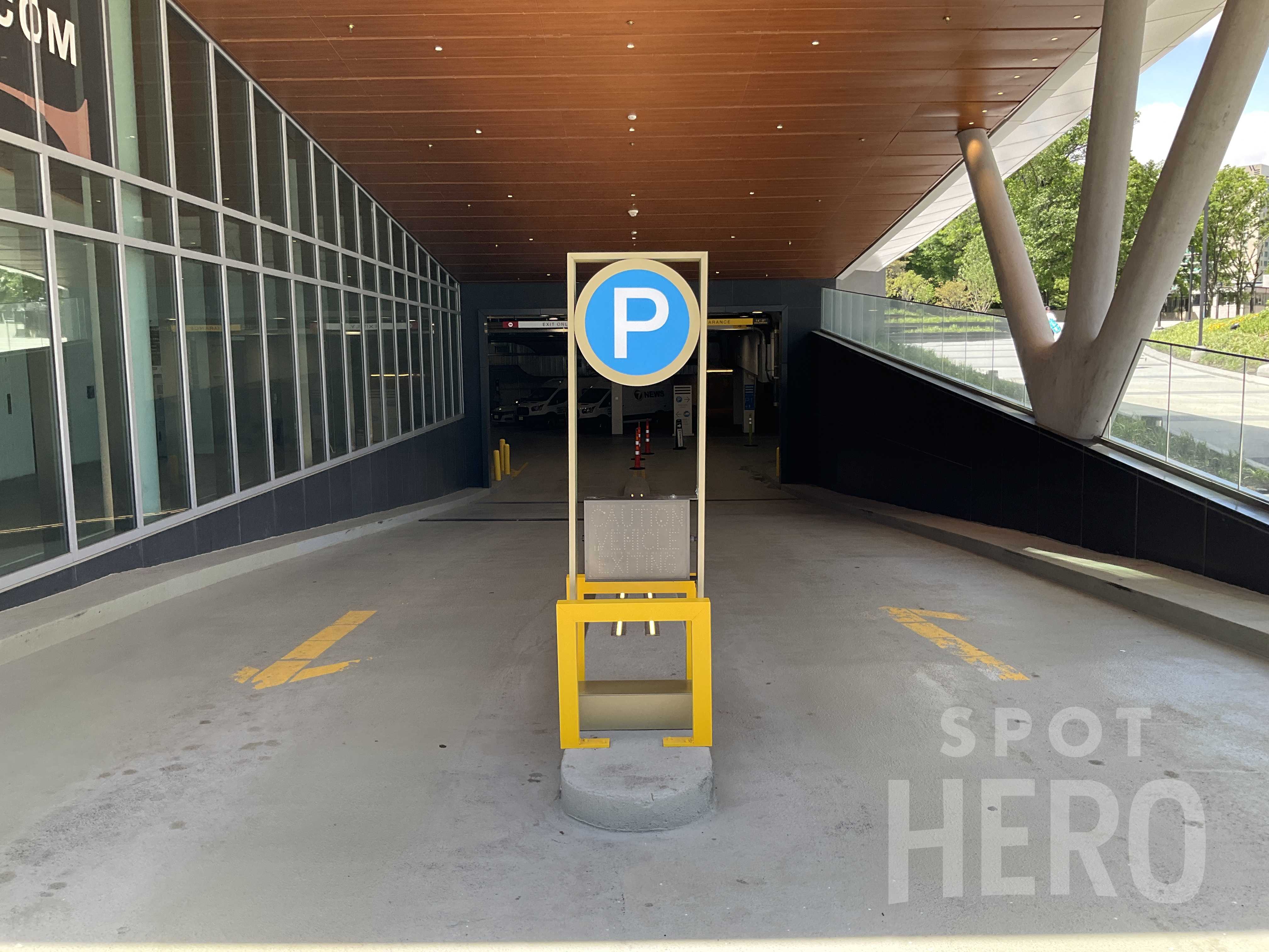 Boston Parking Garages near North End & TD Garden