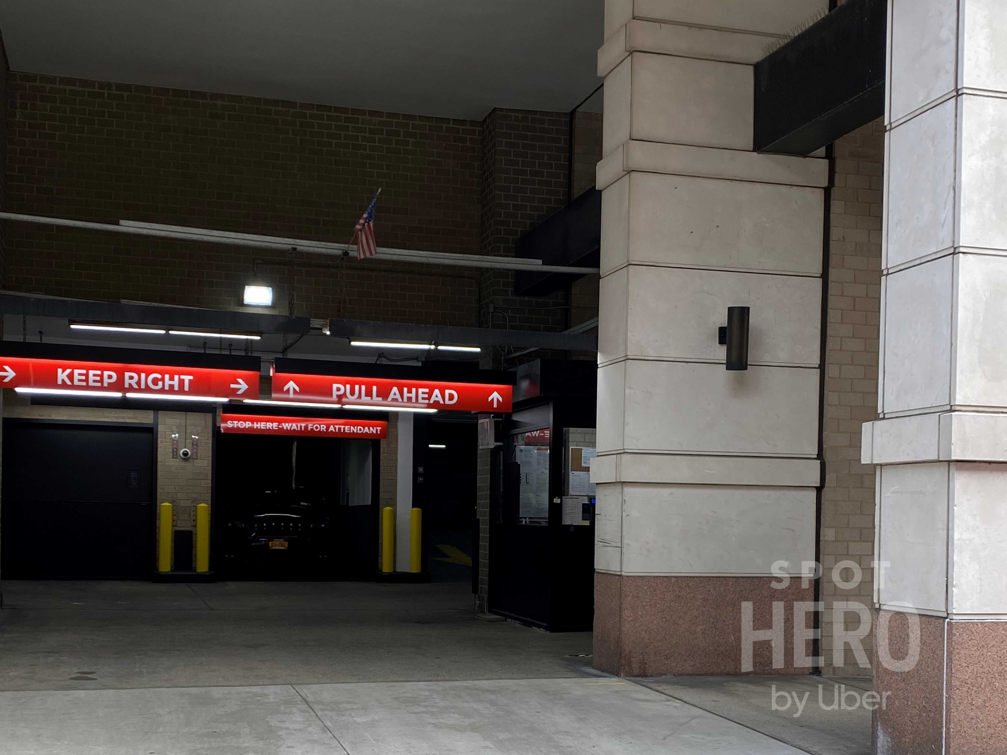 237 West Thames Street Parking