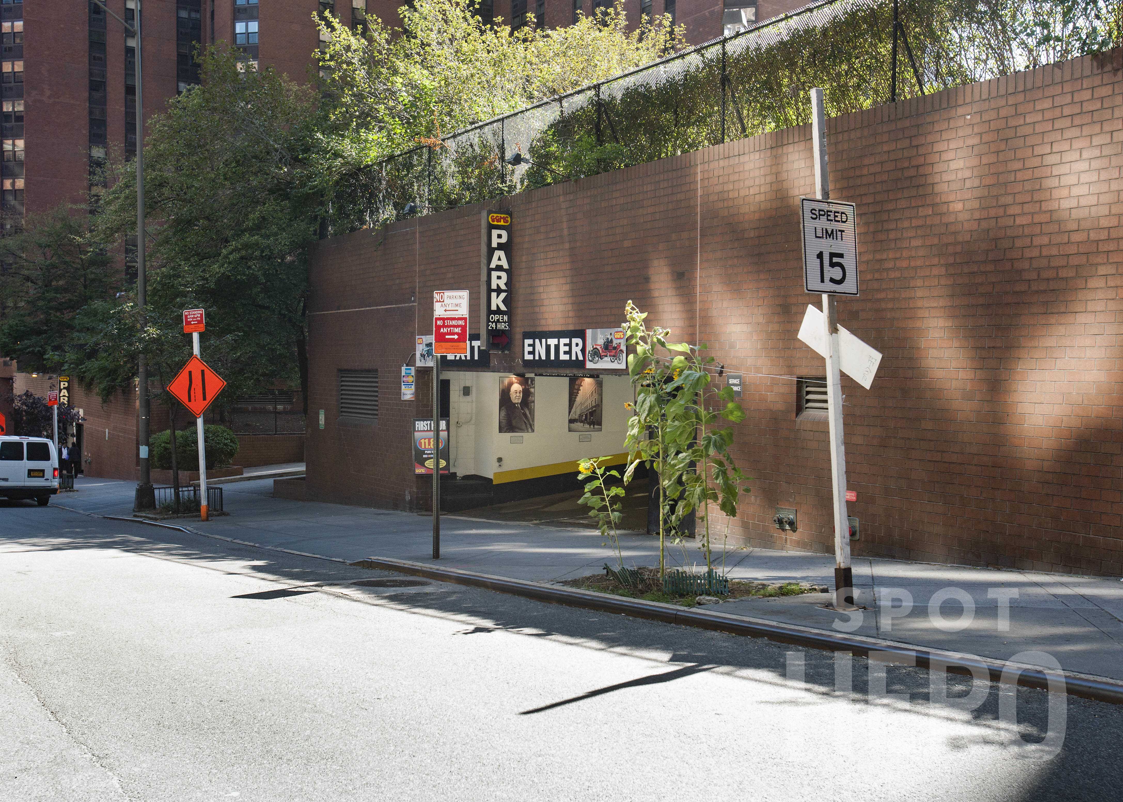 230 East 92nd Street Parking