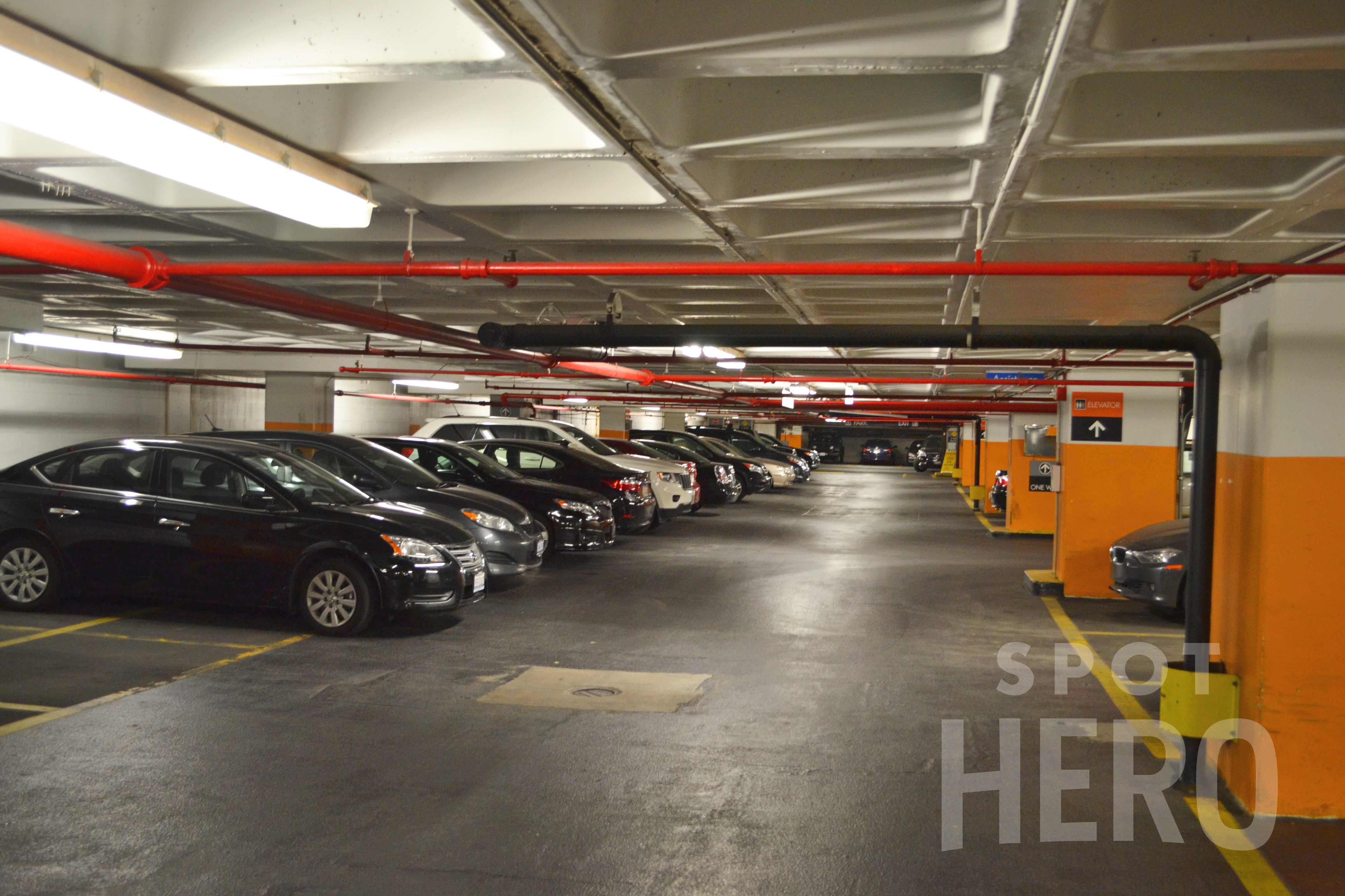 111 E Wacker Dr Parking