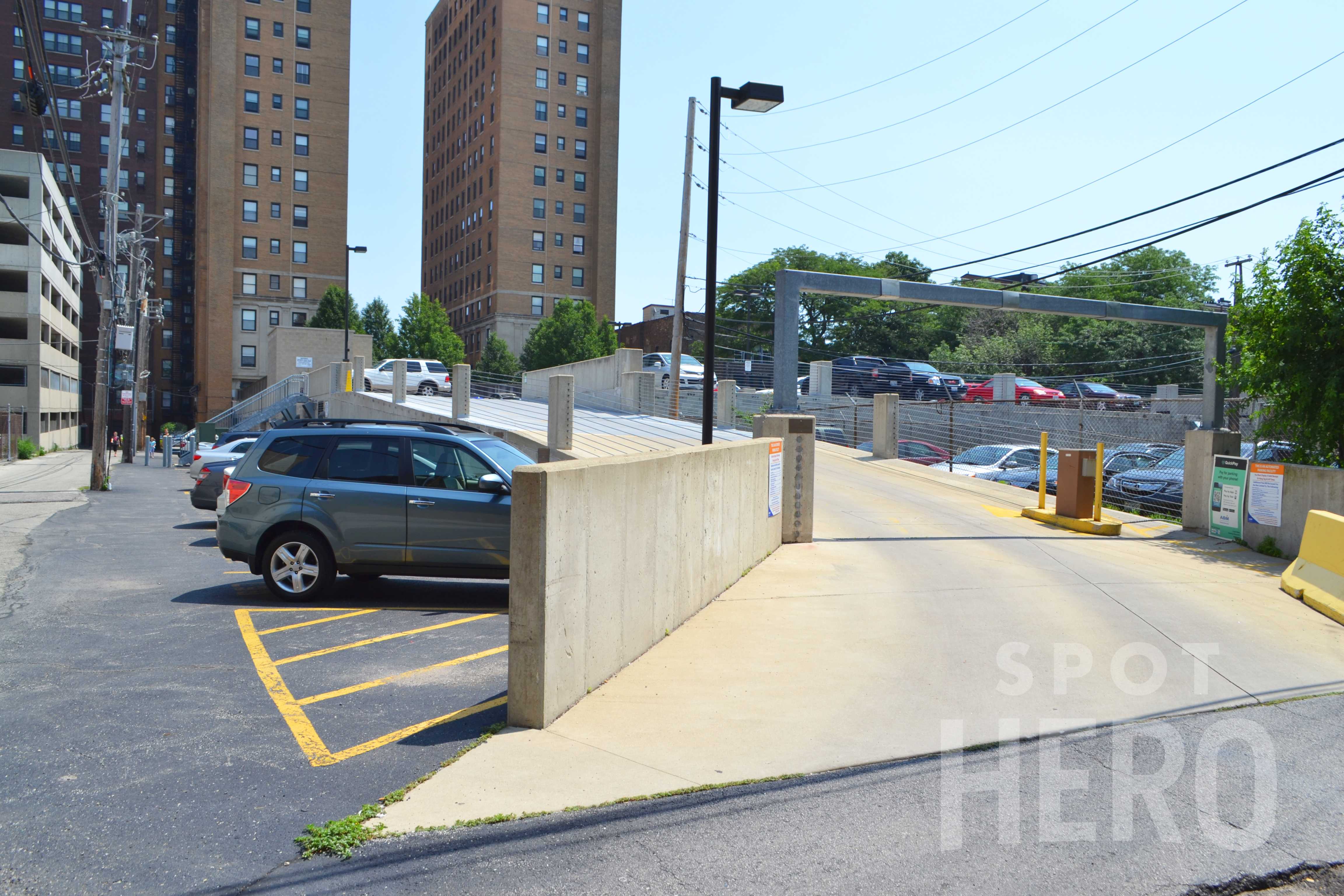 3730 N Lake Shore Dr Parking