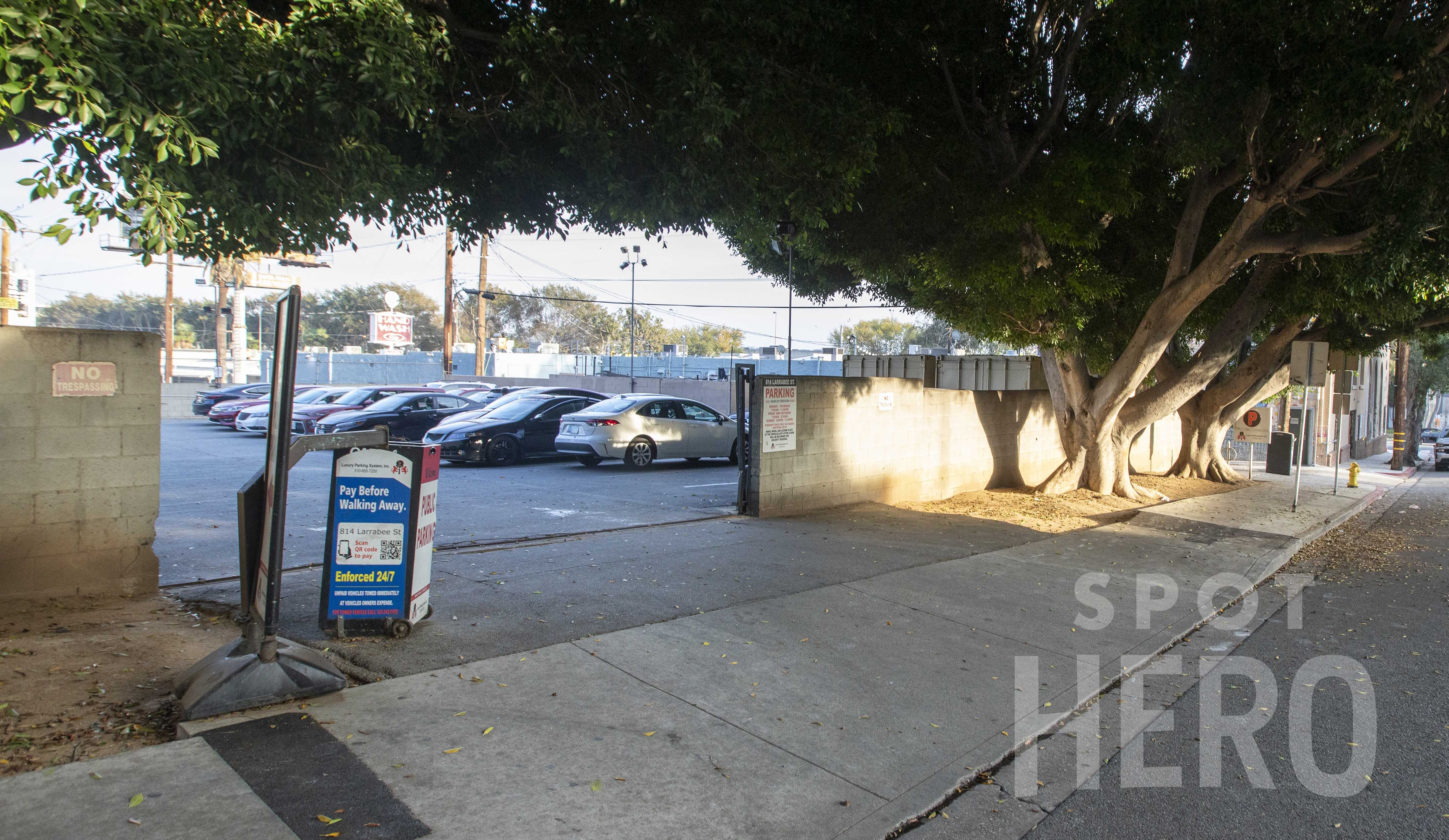 The Roxy Theatre Parking | Book With SpotHero