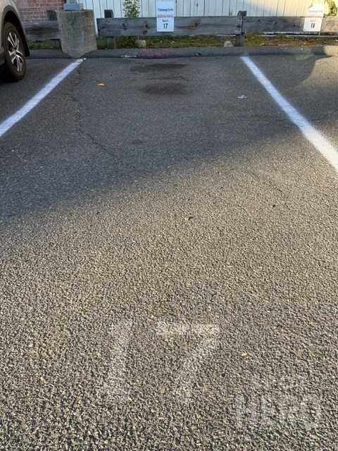 76 Gainsborough Street Parking