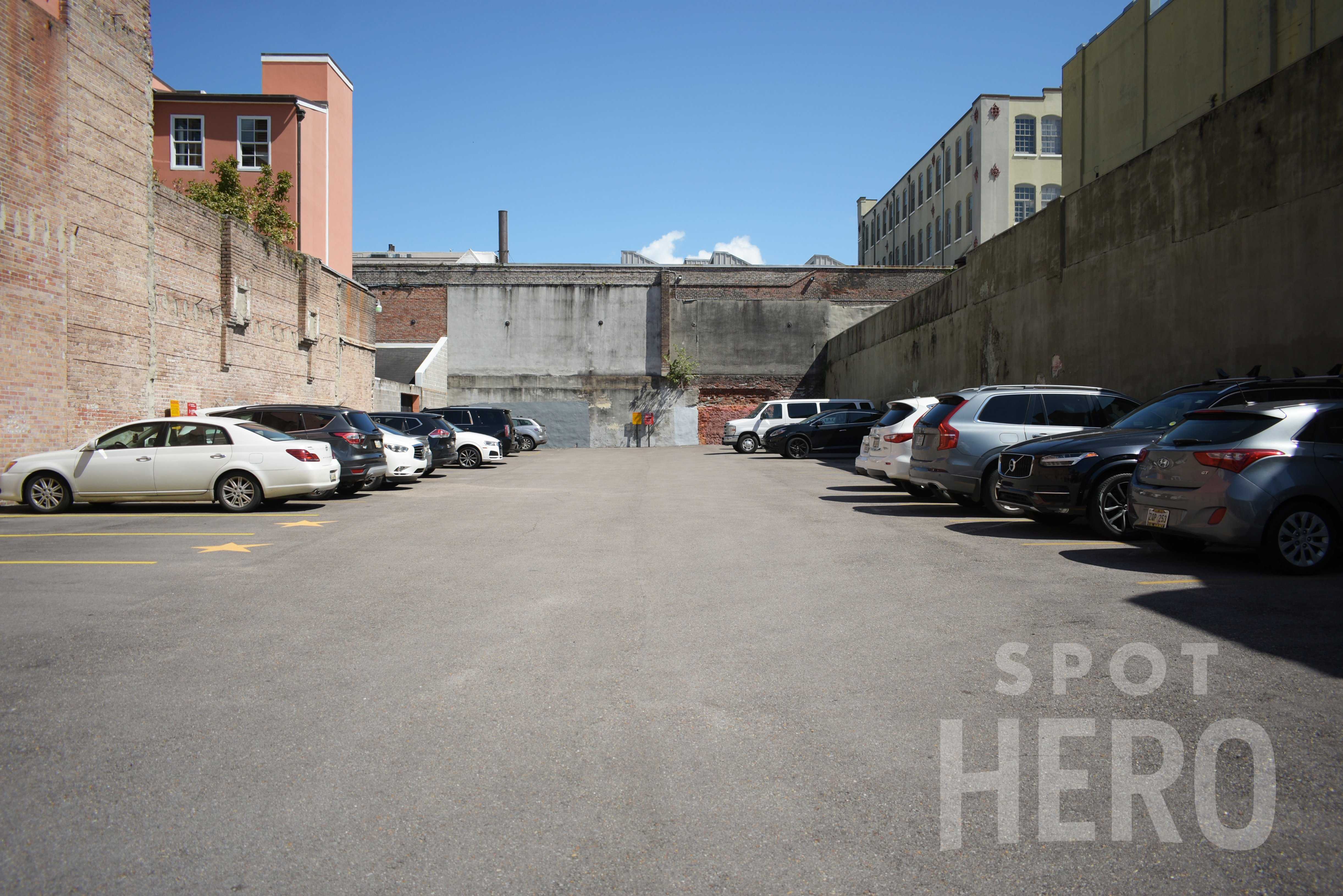 Fulton Place Parking | SpotHero