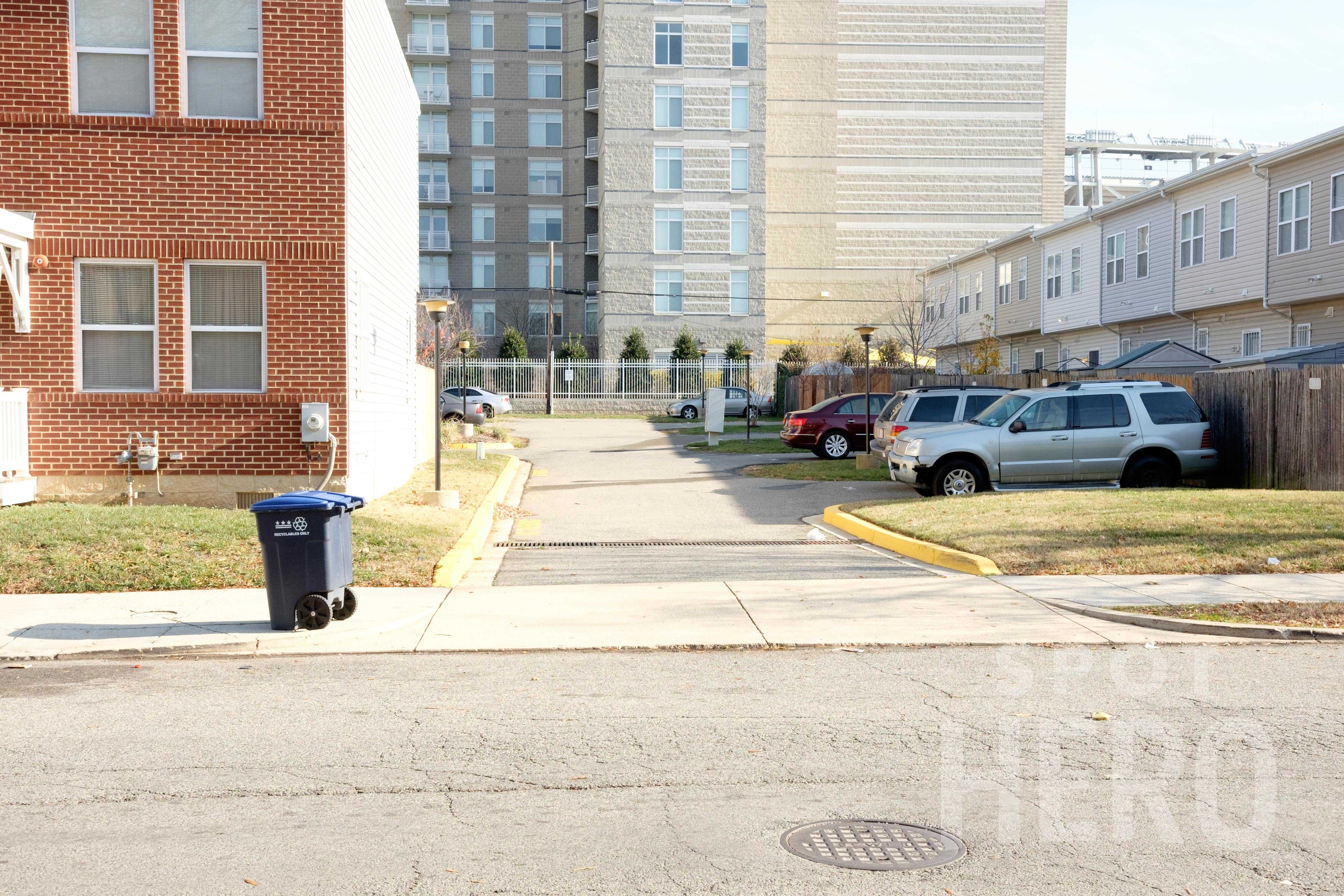 1334 Half Street Southwest Parking