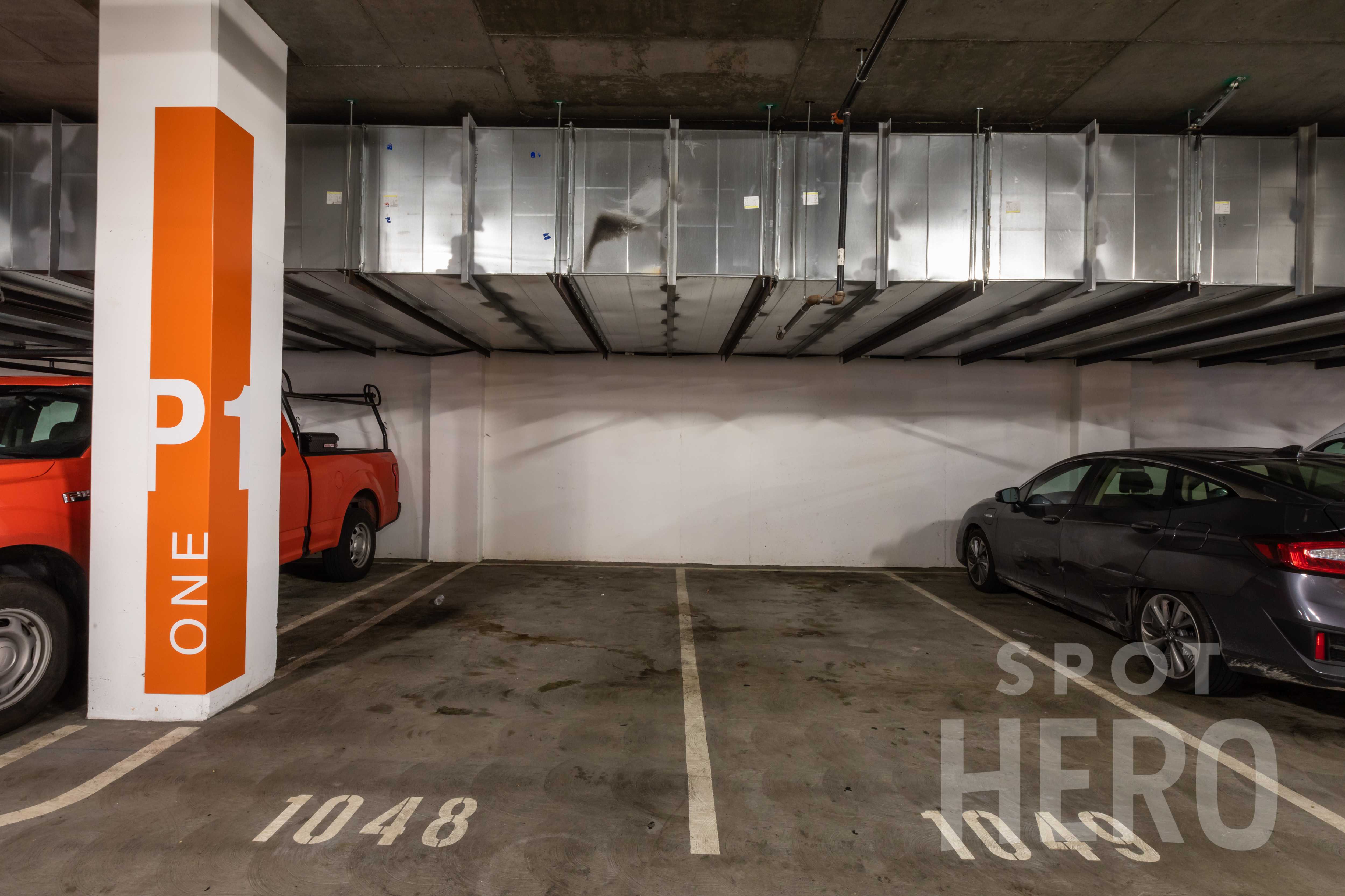 33 8th Street Parking