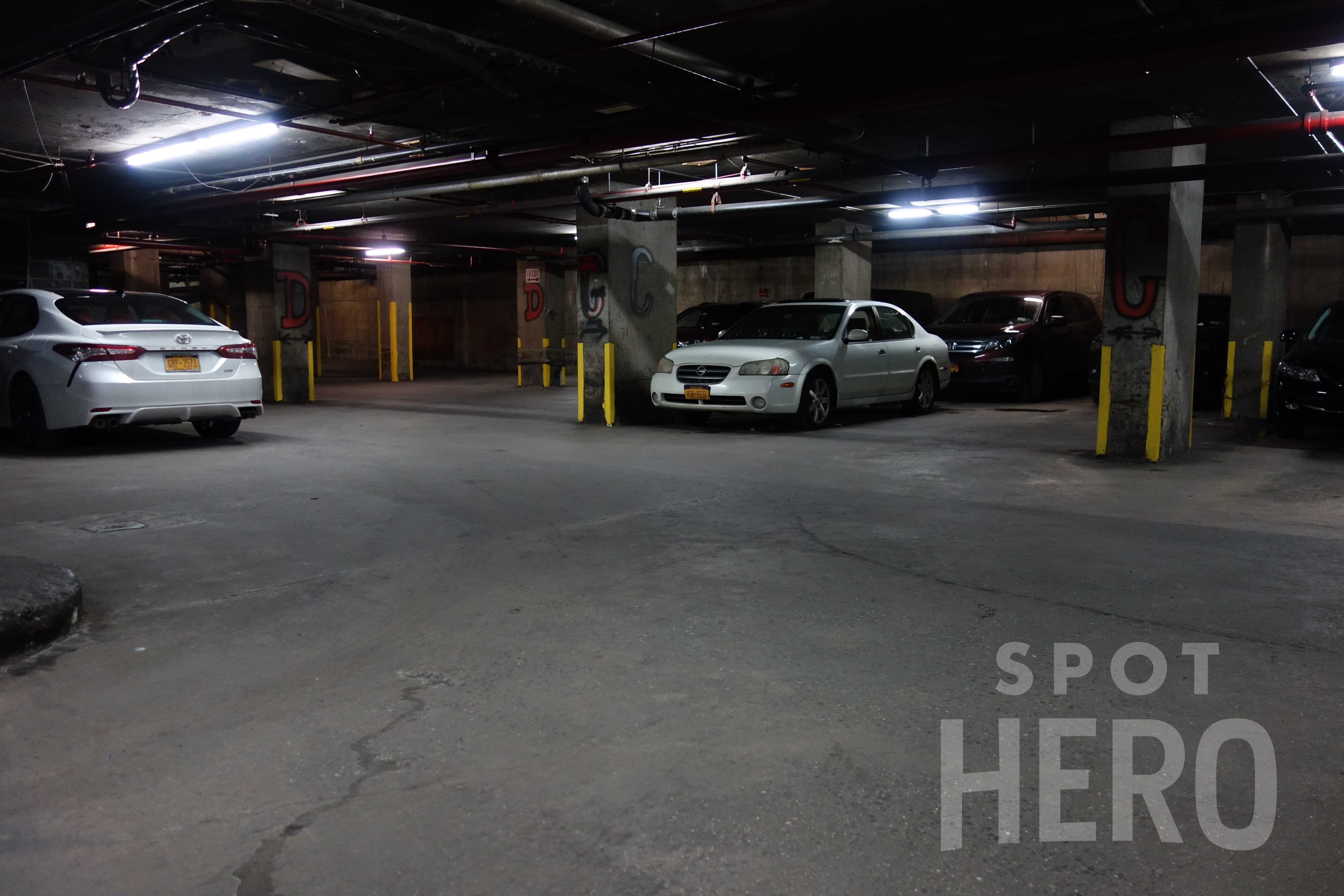 488 3rd Avenue Parking