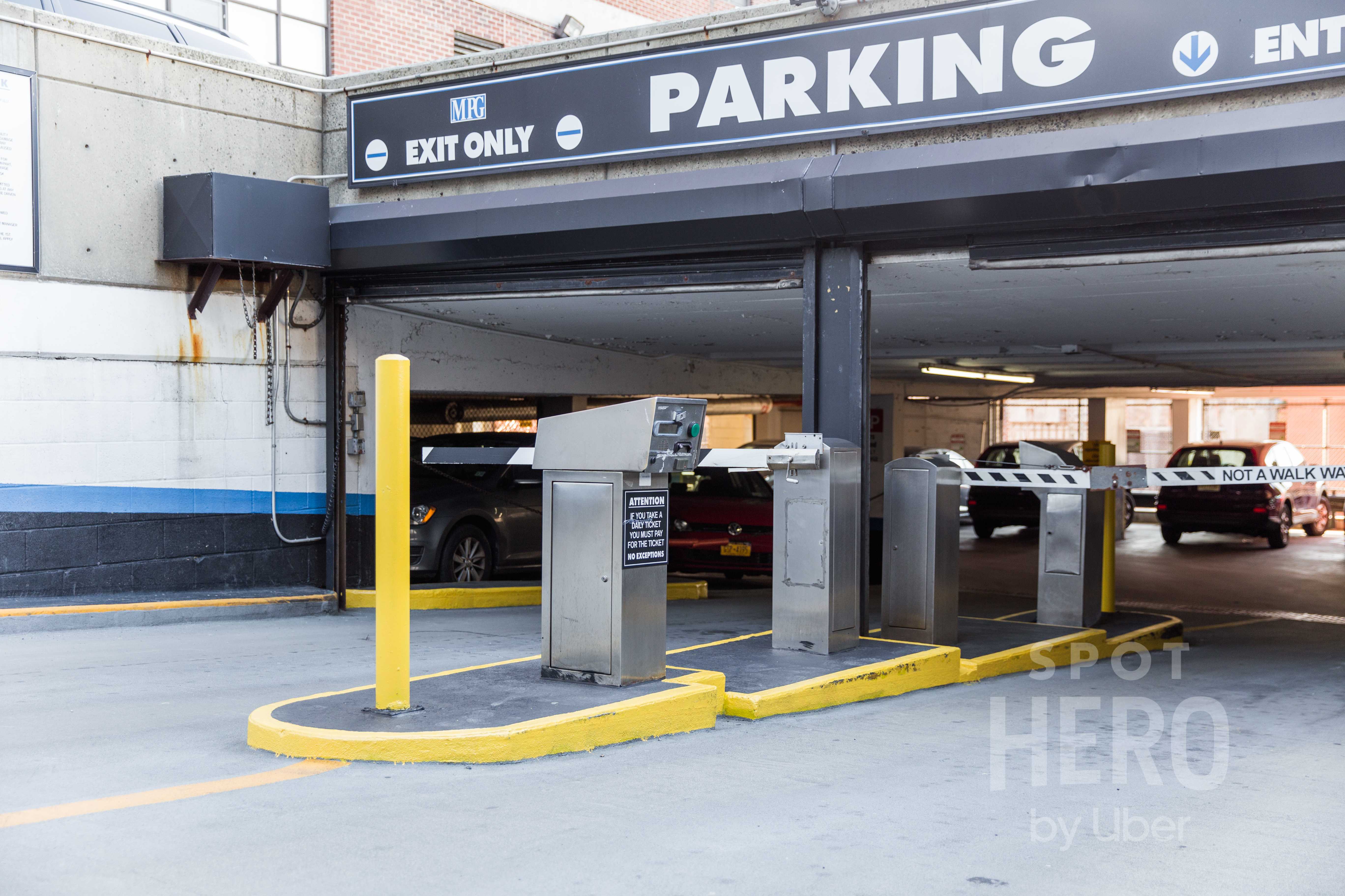 570 West 134th Street Parking