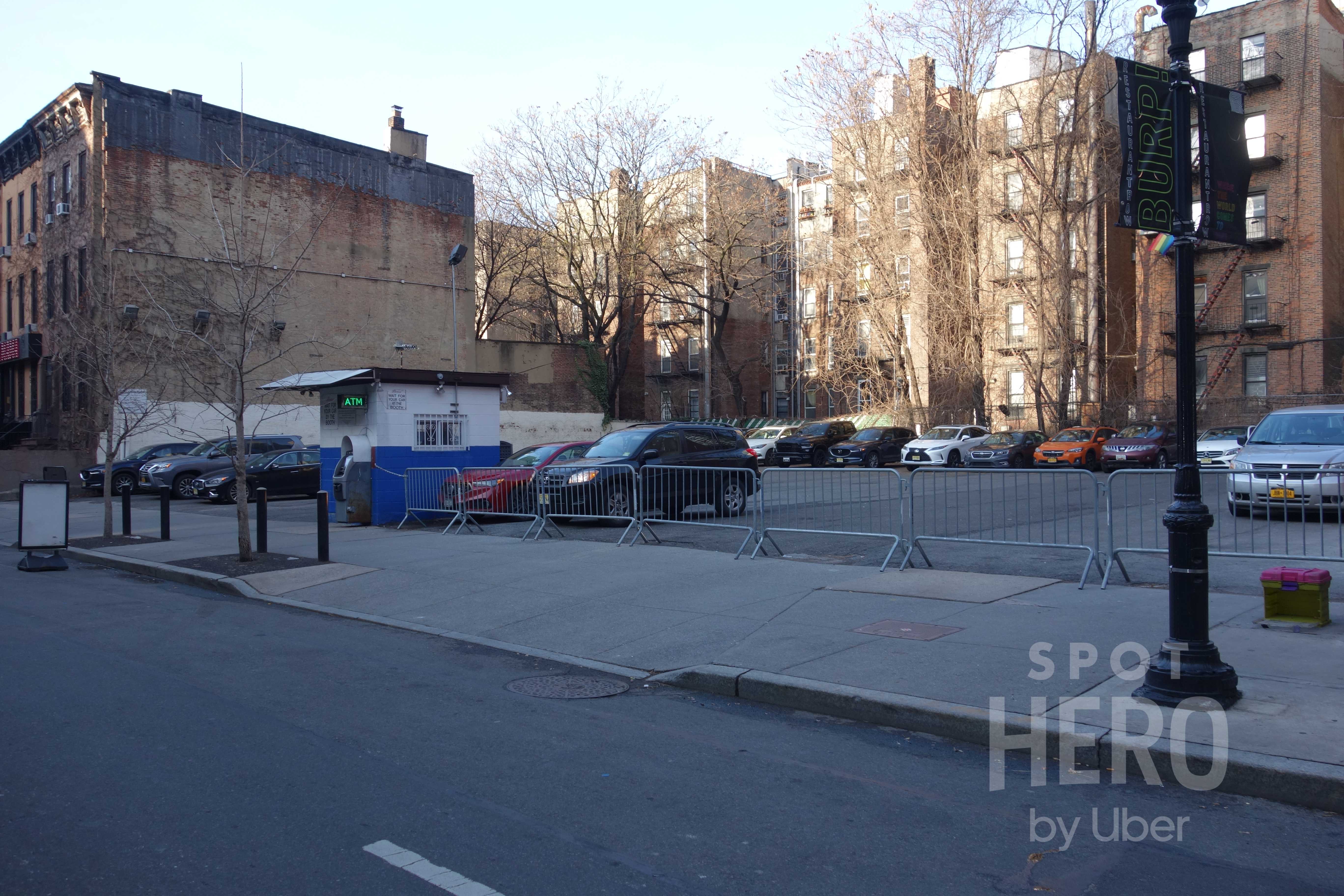 333 West 46th Street Parking