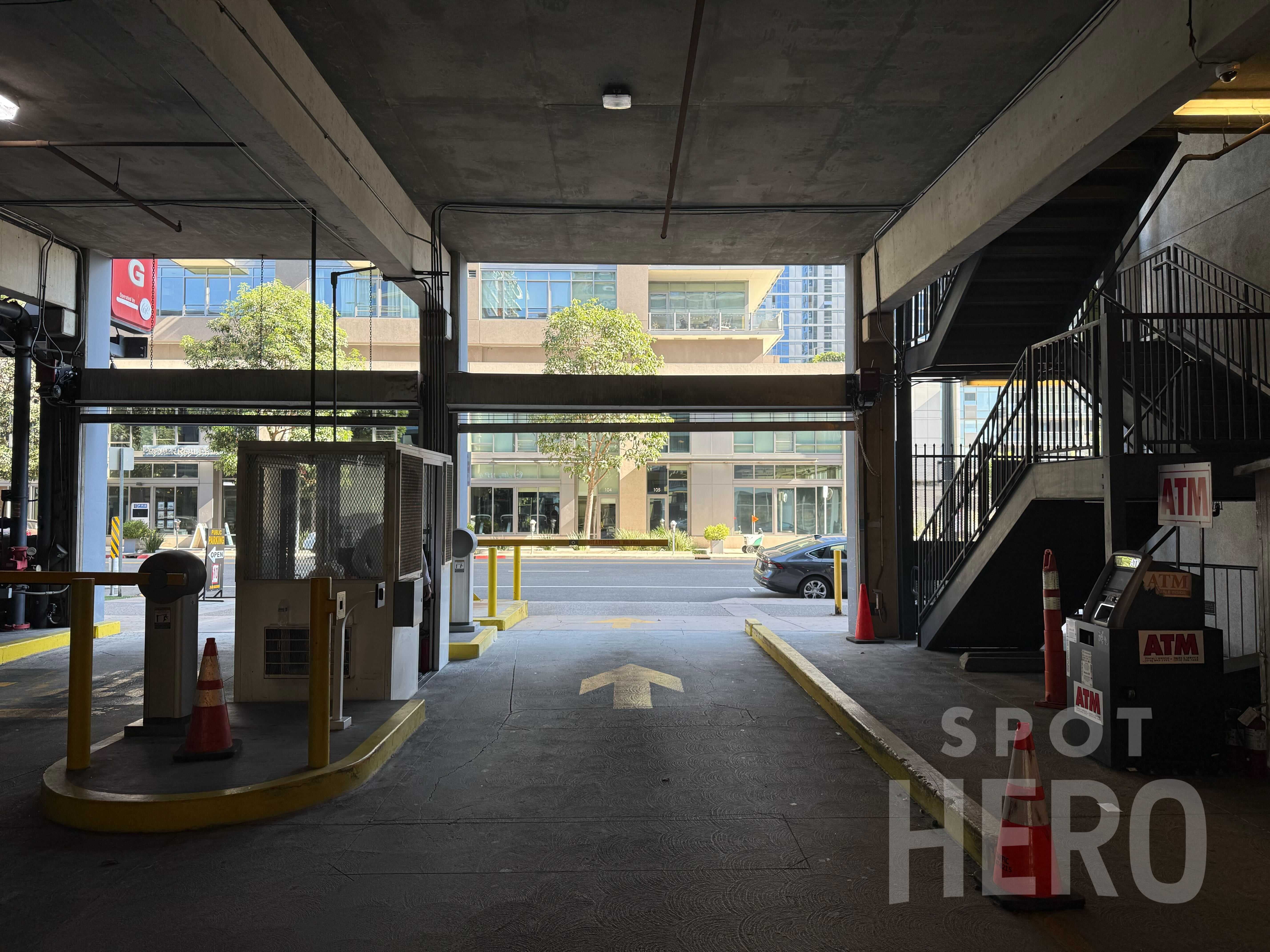 Crypto.com Arena Parking | Book With SpotHero