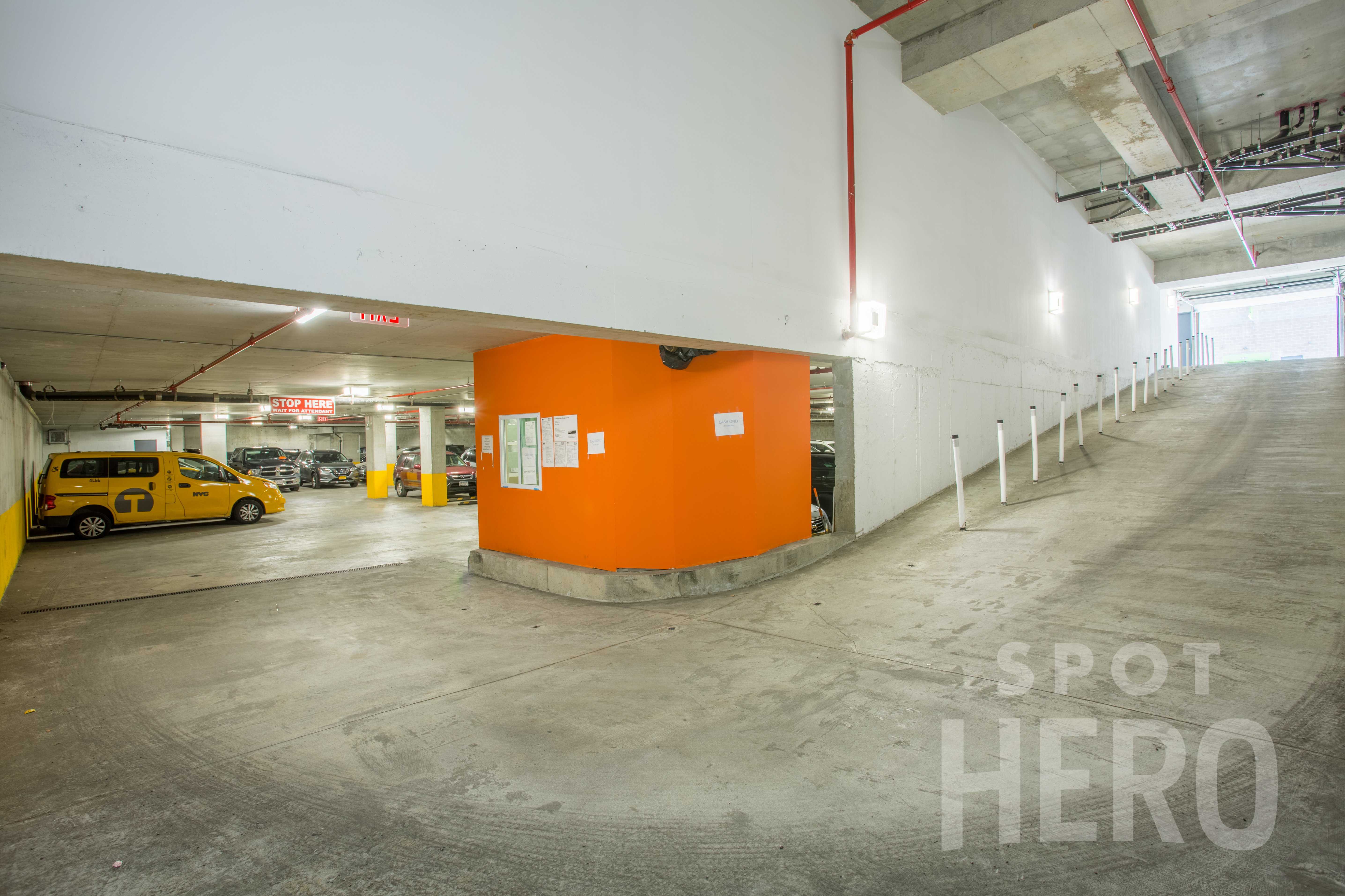 37-10 Crescent Street Parking
