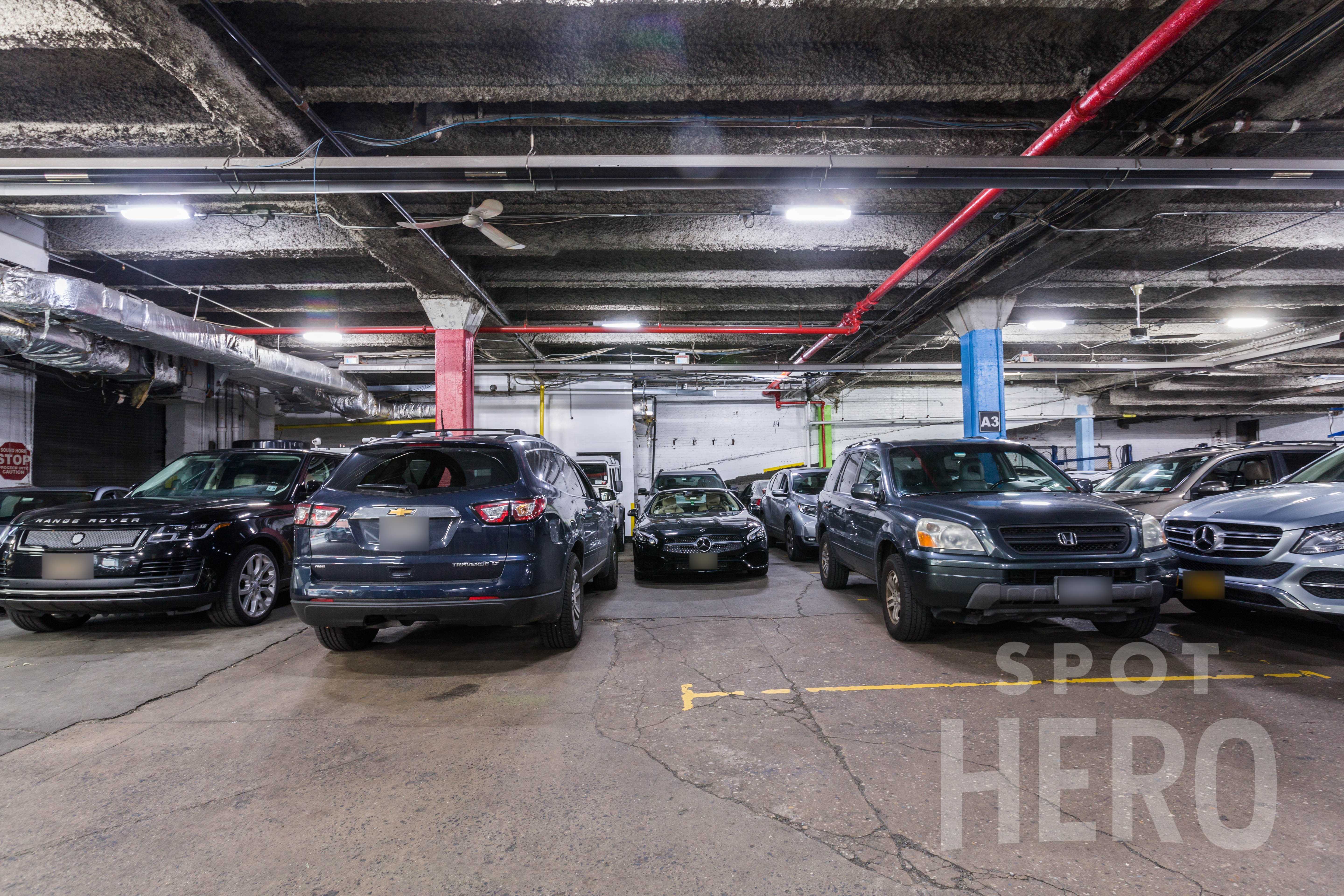 550 West 25th Street Parking