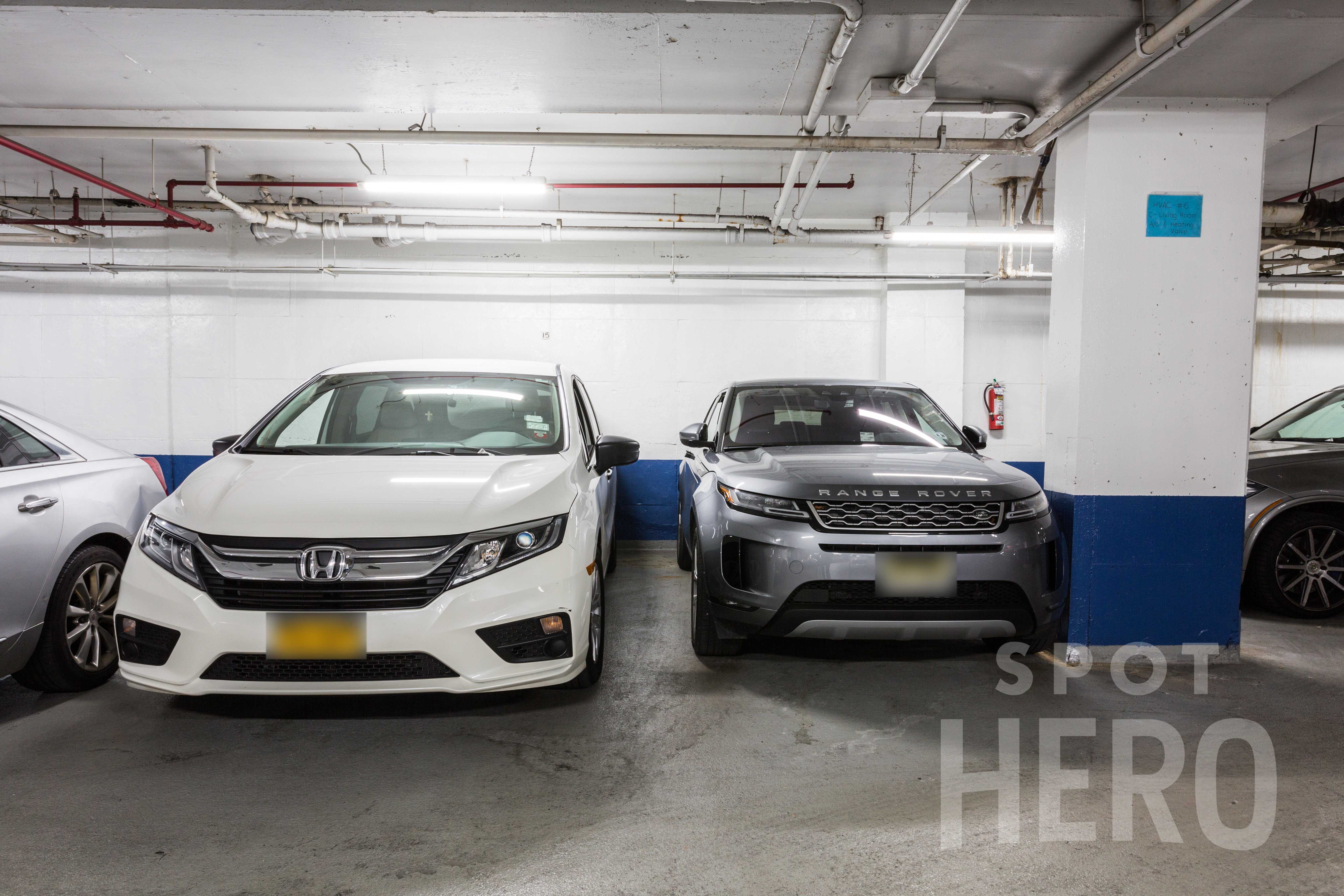 230 Lexington Avenue Parking
