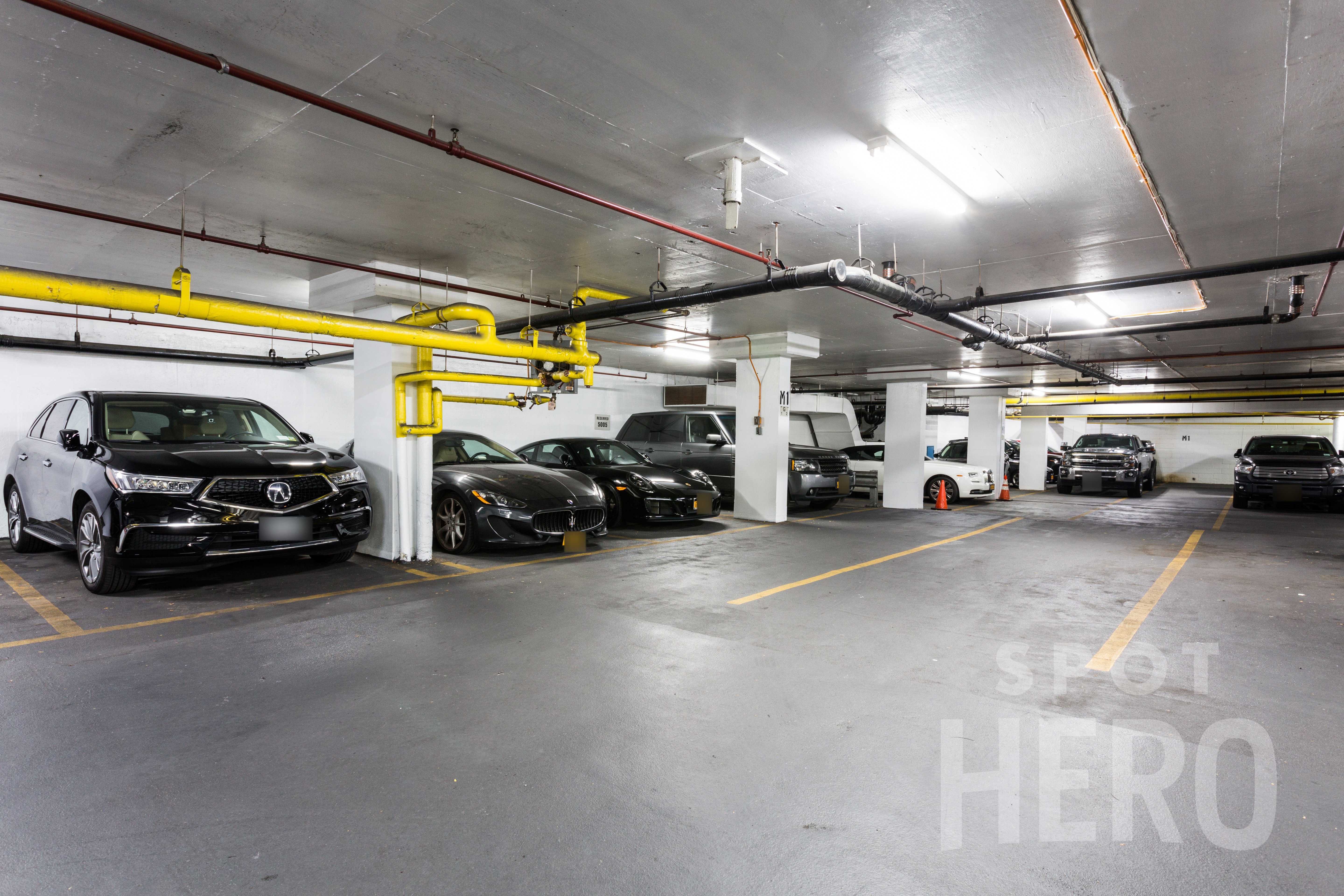 135 East 31st Street Parking