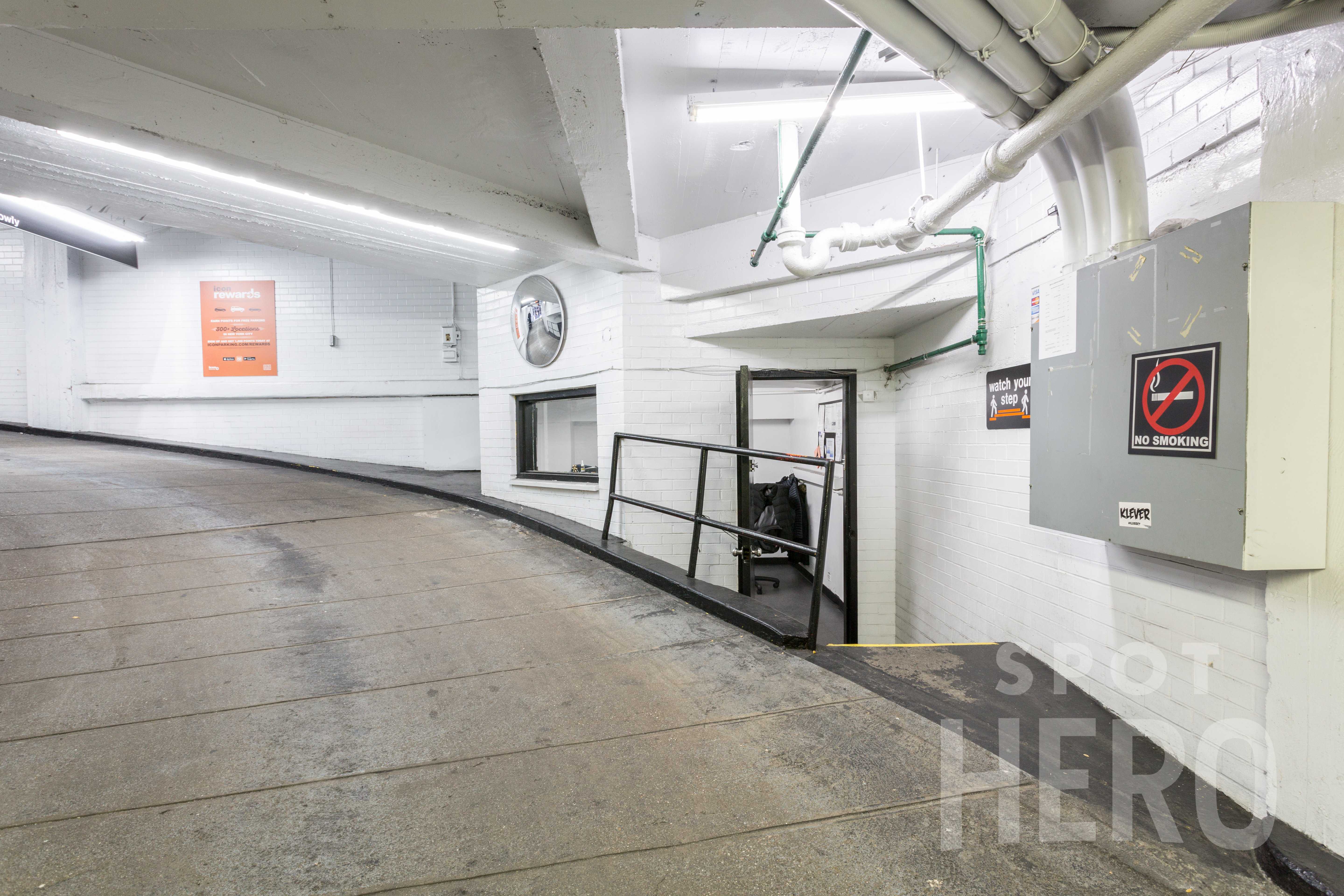 141 Livingston Street Parking