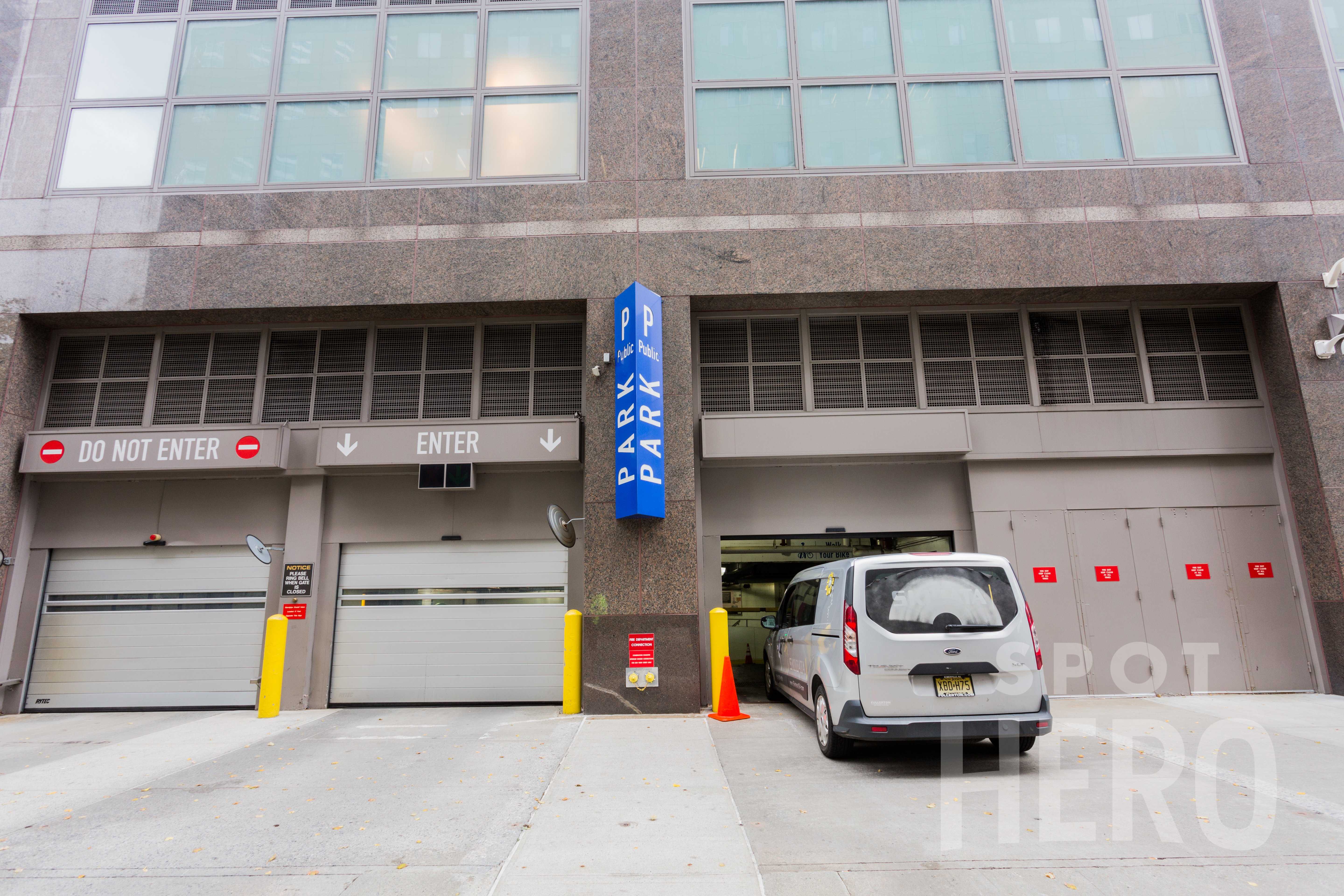 60 North End Avenue Parking