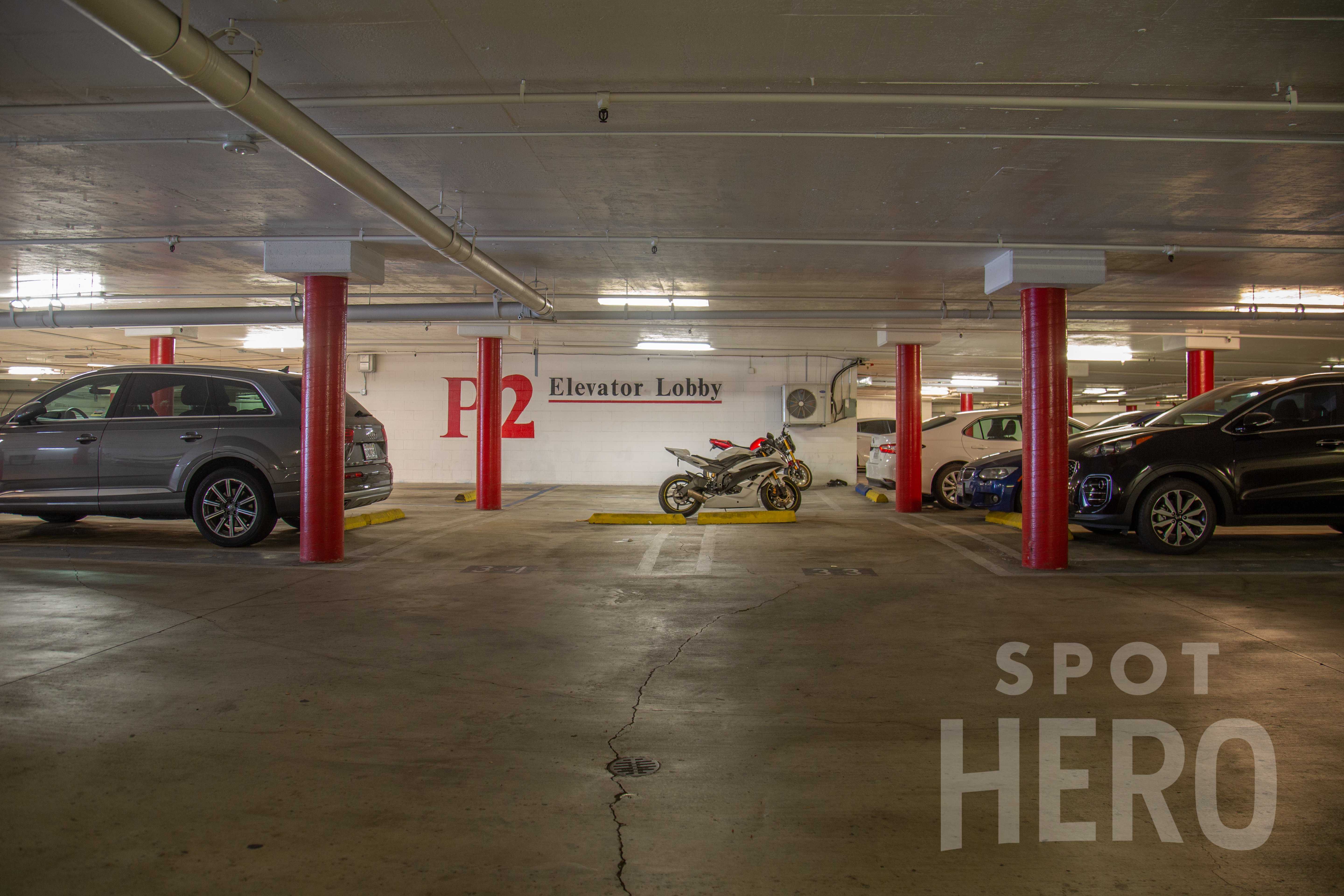 1800 Vine Street Parking