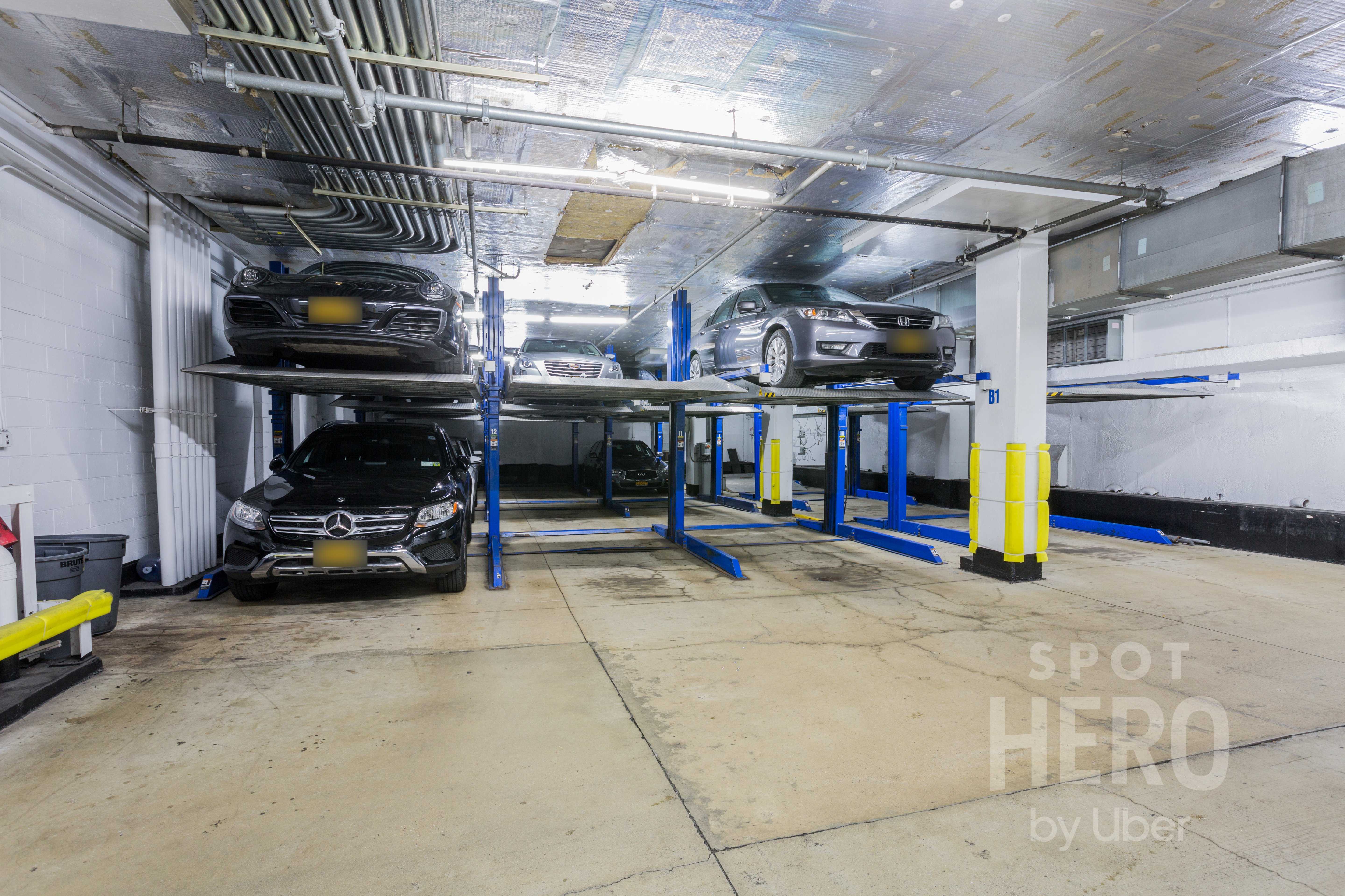 102 West 39th Street Parking