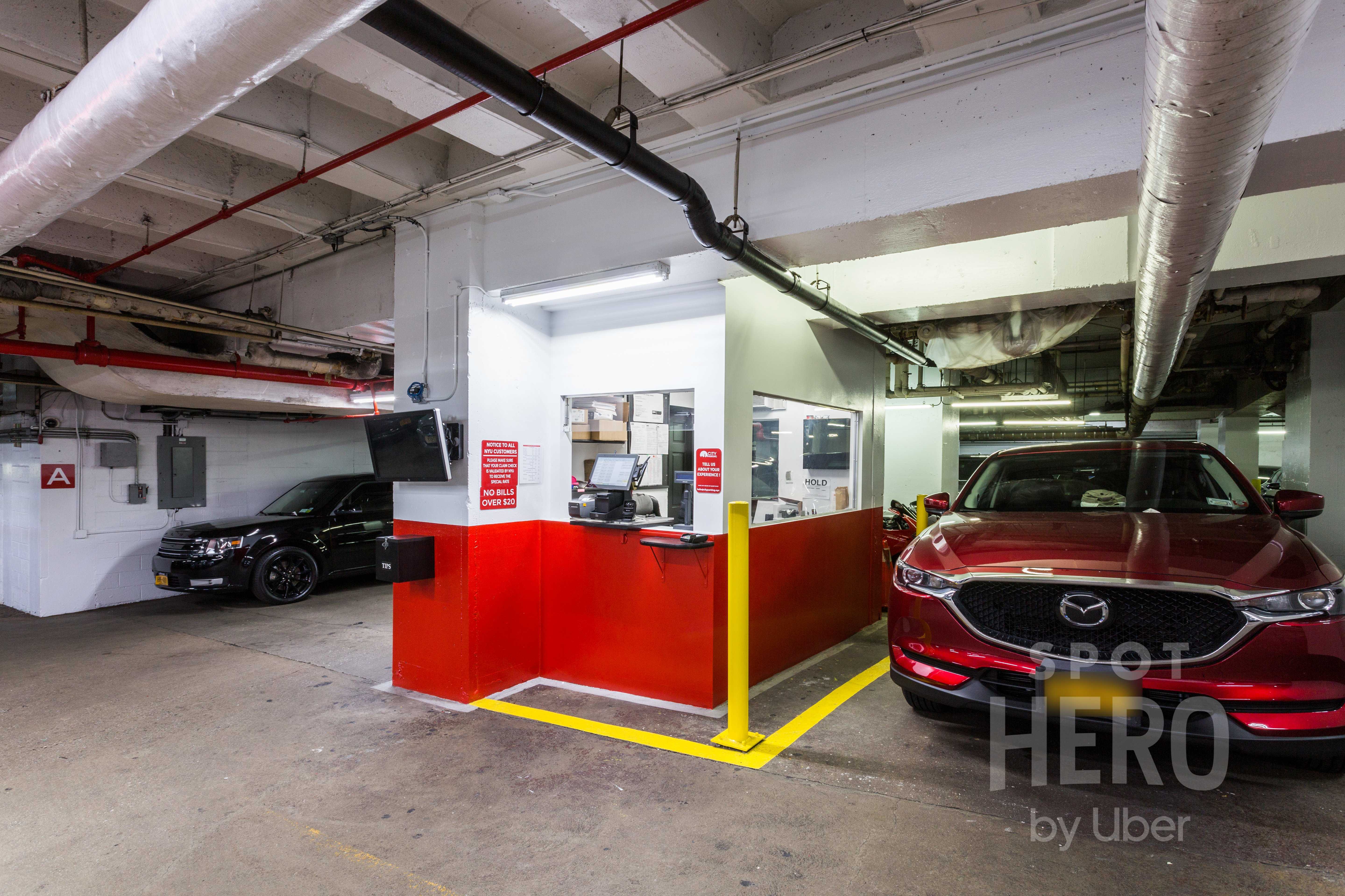155 East 34th Street Parking