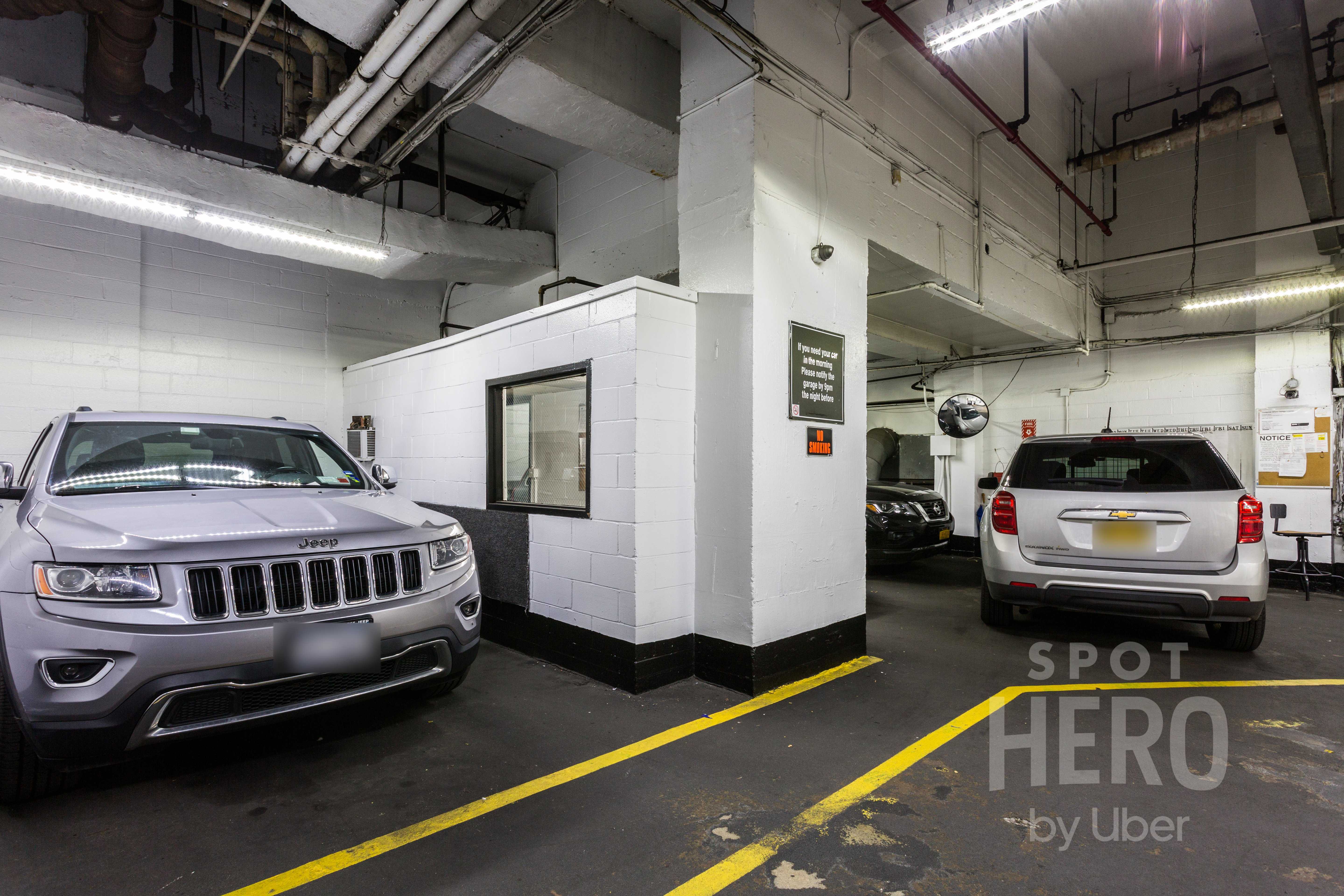 118 East 86th Street Parking