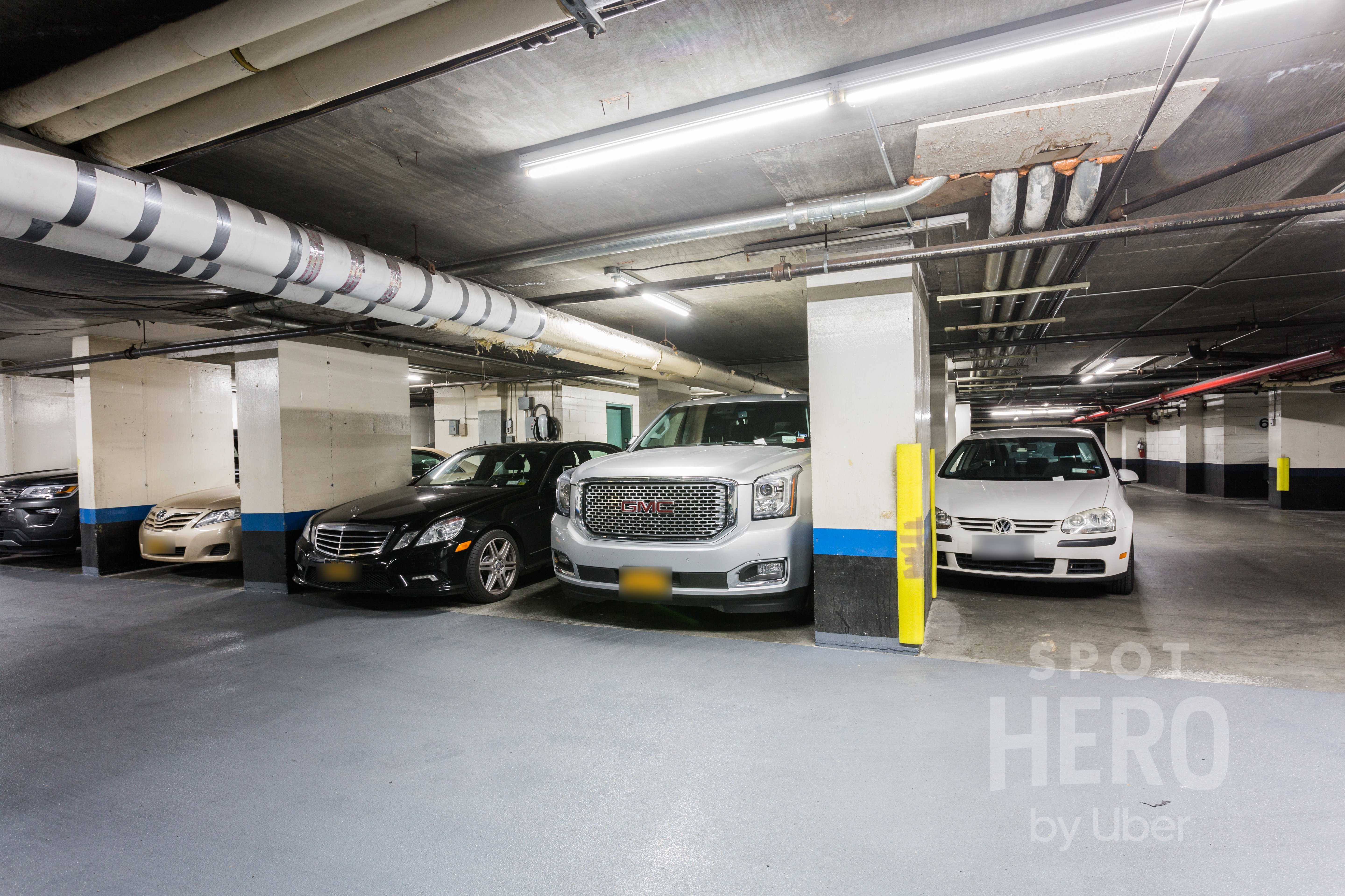 121 Reade Street Parking