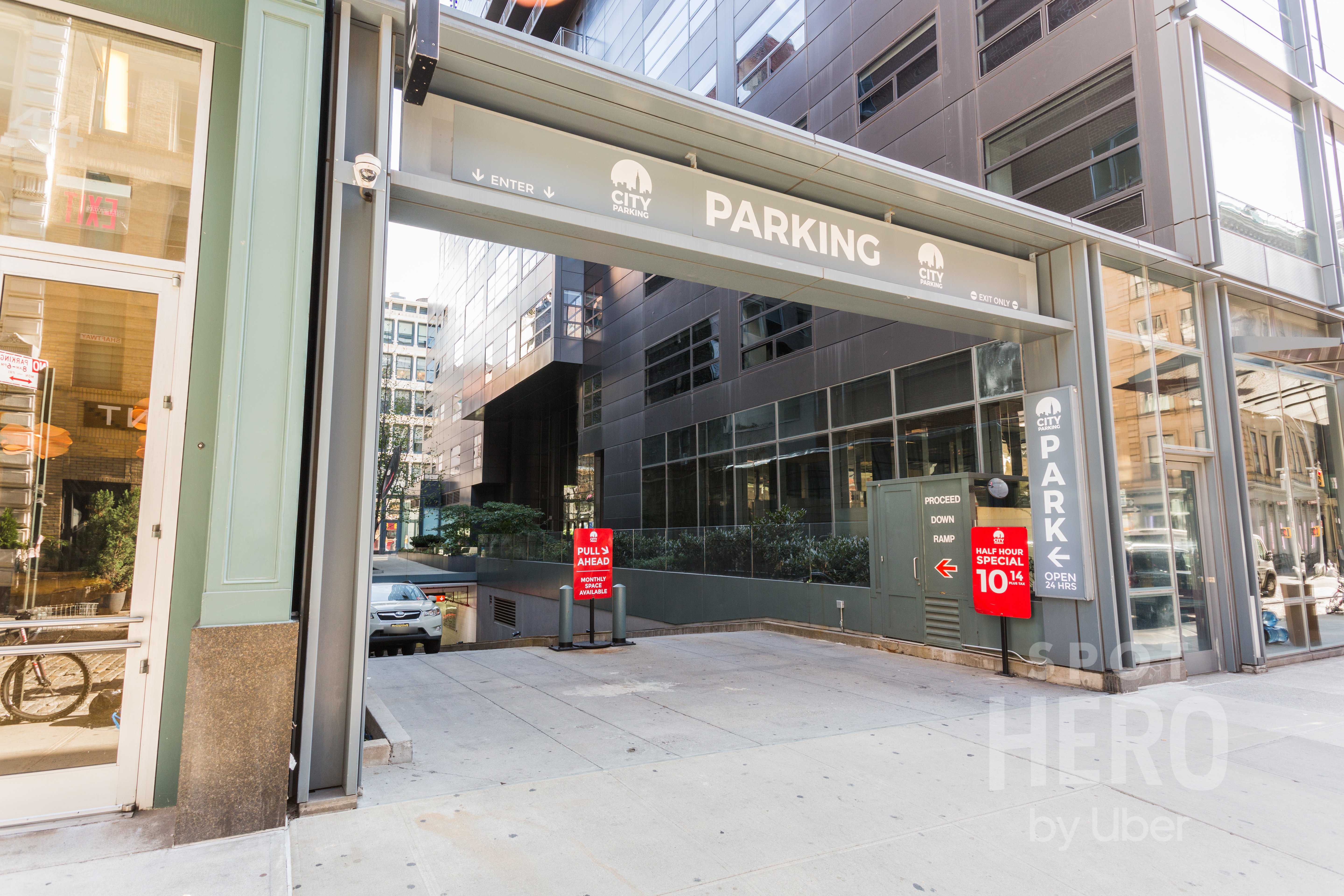 40 Mercer Street Parking