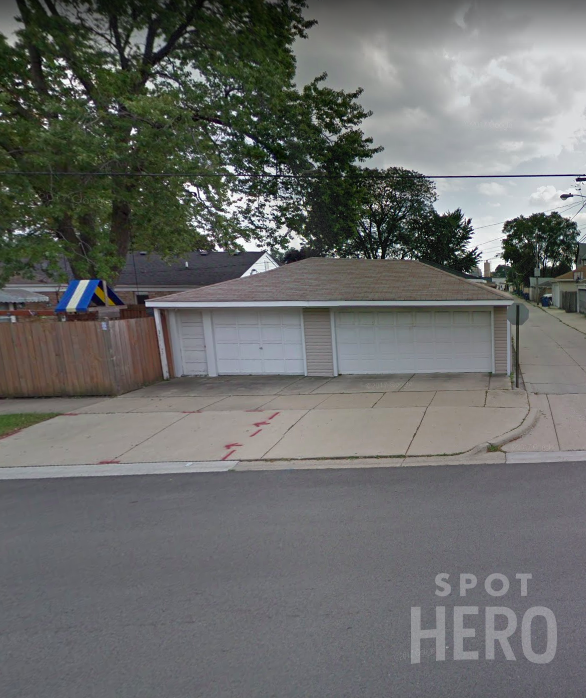 3548 Ernst Street Parking