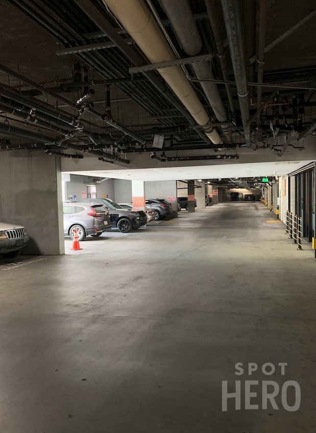 1234 Wilshire Boulevard Parking