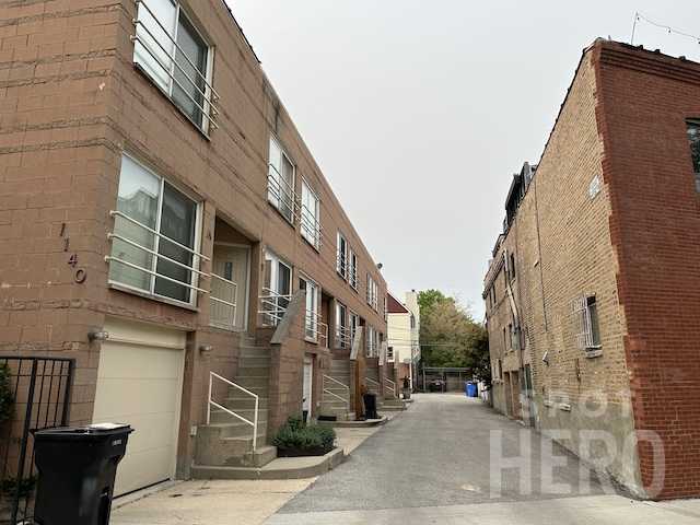 1122 West Newport Avenue Parking